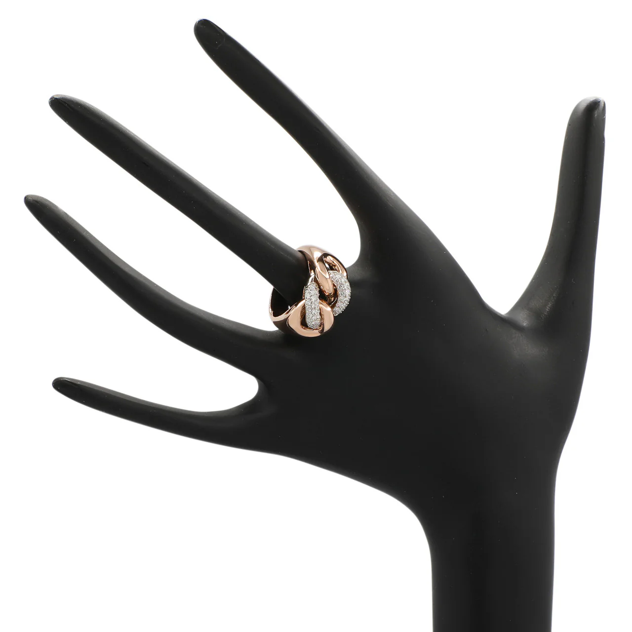 18K Rose Gold 0.76 Carat Diamond Link Ring - Image 2