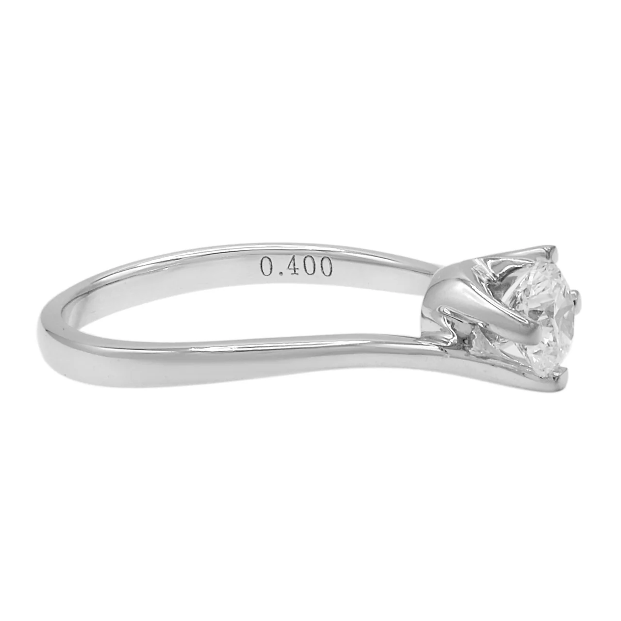 18K White Gold 0.40 Carat Diamond Solitaire Ring - Image 2