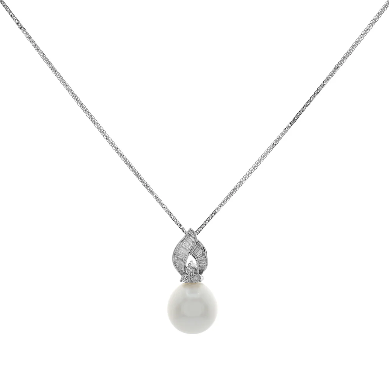 18K White Gold 0.72 Carat Diamond South Sea Pearl Pendant Necklace