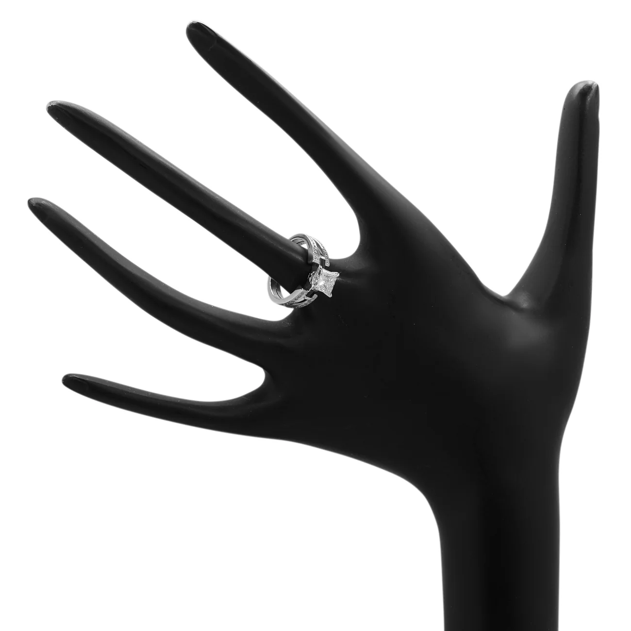 18K White Gold 1.20 Carat Princess Diamond Ring - Image 4