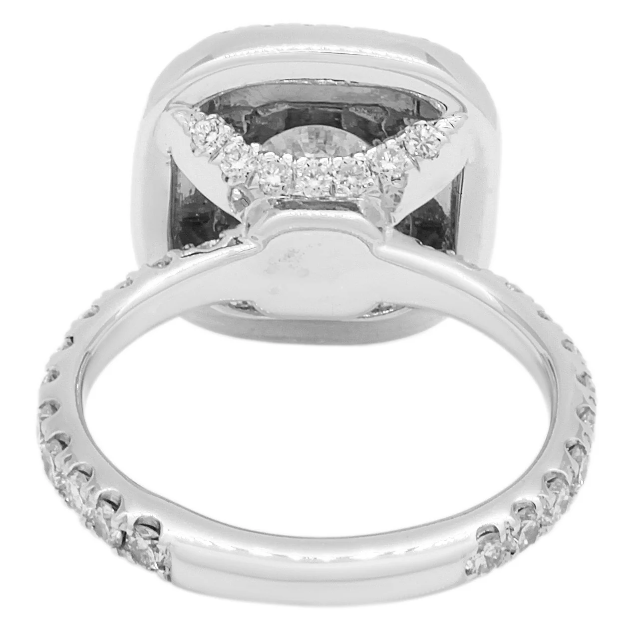 18K White Gold 1.38 Carat Diamond Ring - Image 3