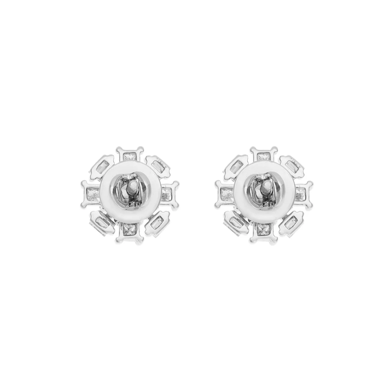 18K White Gold 1.58 Carat Diamond Earrings - Image 2