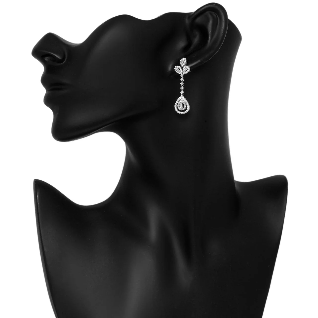 18K White Gold 1.82 Carat Diamond Drop Earrings - Image 3