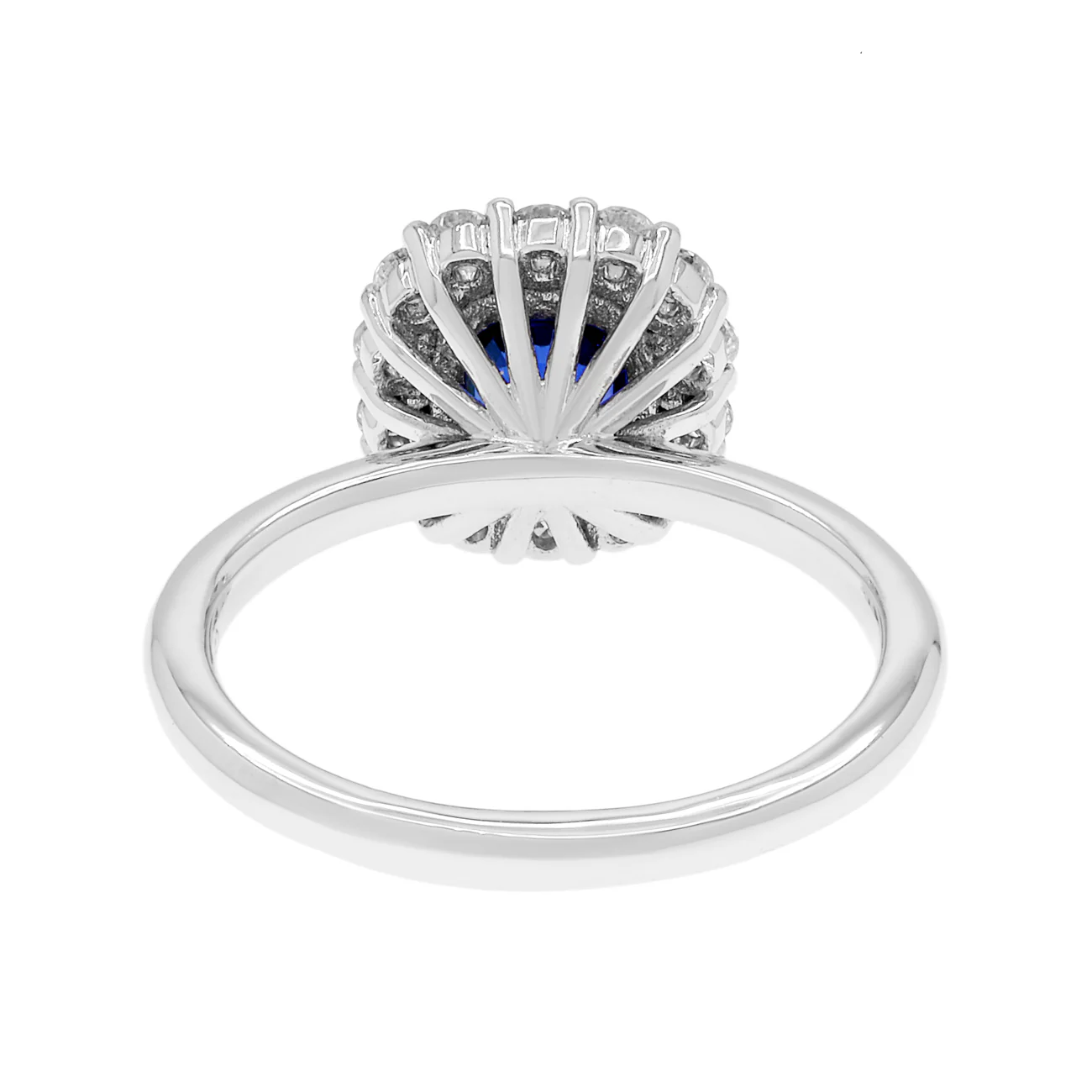 18K White Gold 1.95 Carat Sapphire Ring - Image 3