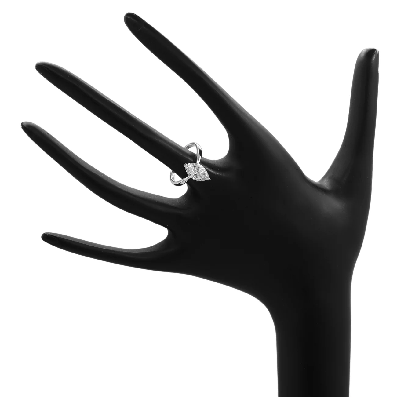 18K White Gold 2.02 Carat Marquise Diamond Ring - Image 4