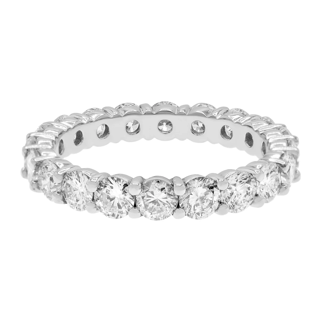 18K White Gold 2.20 Carat Diamond Eternity Band - Image 2
