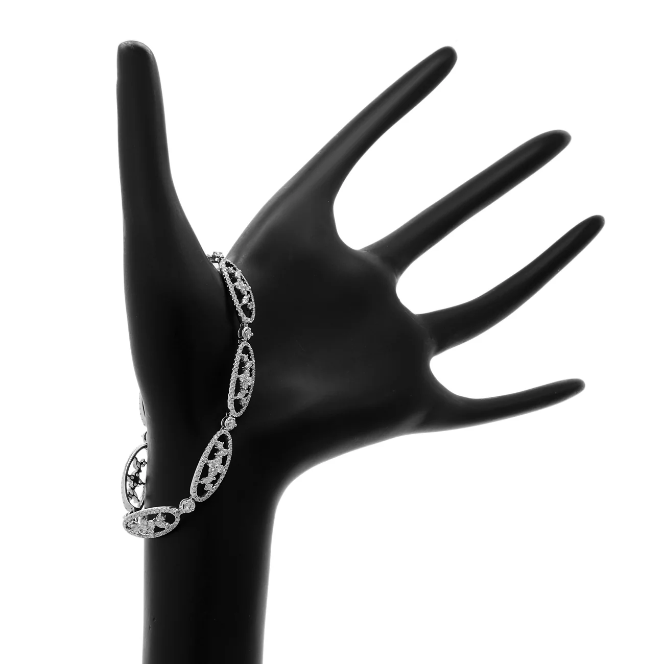 18K White Gold 2.80 Carat Diamond Bracelet - Image 3