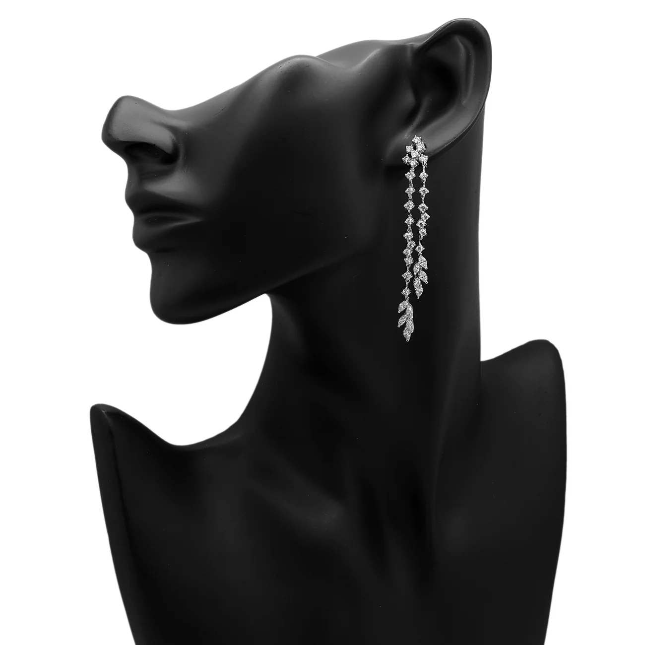 18K White Gold 3.88 Carat Riviere Diamond Earrings - Image 3