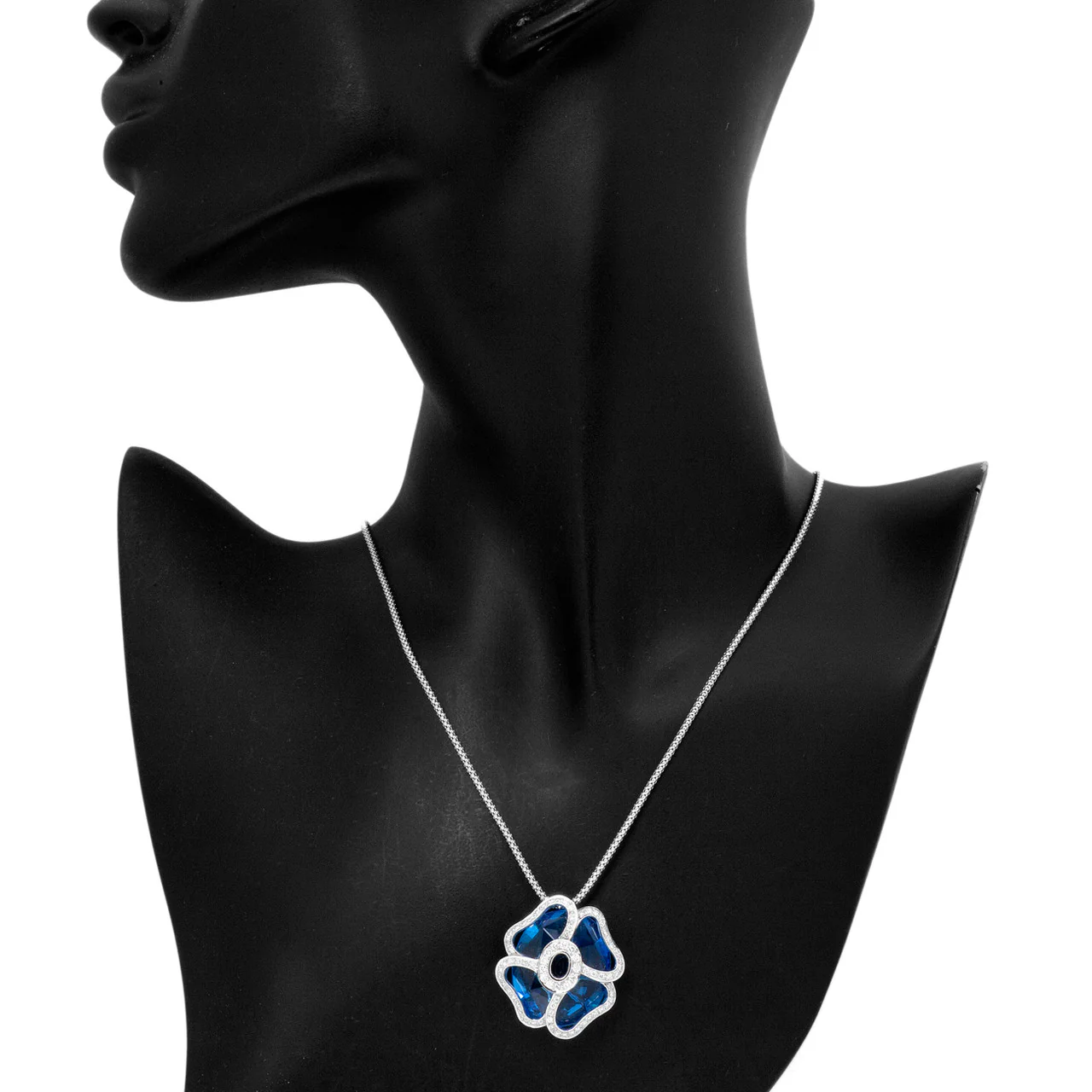 18K White Gold Diamond Blue Topaz Blossom Pendant Necklace - Image 4