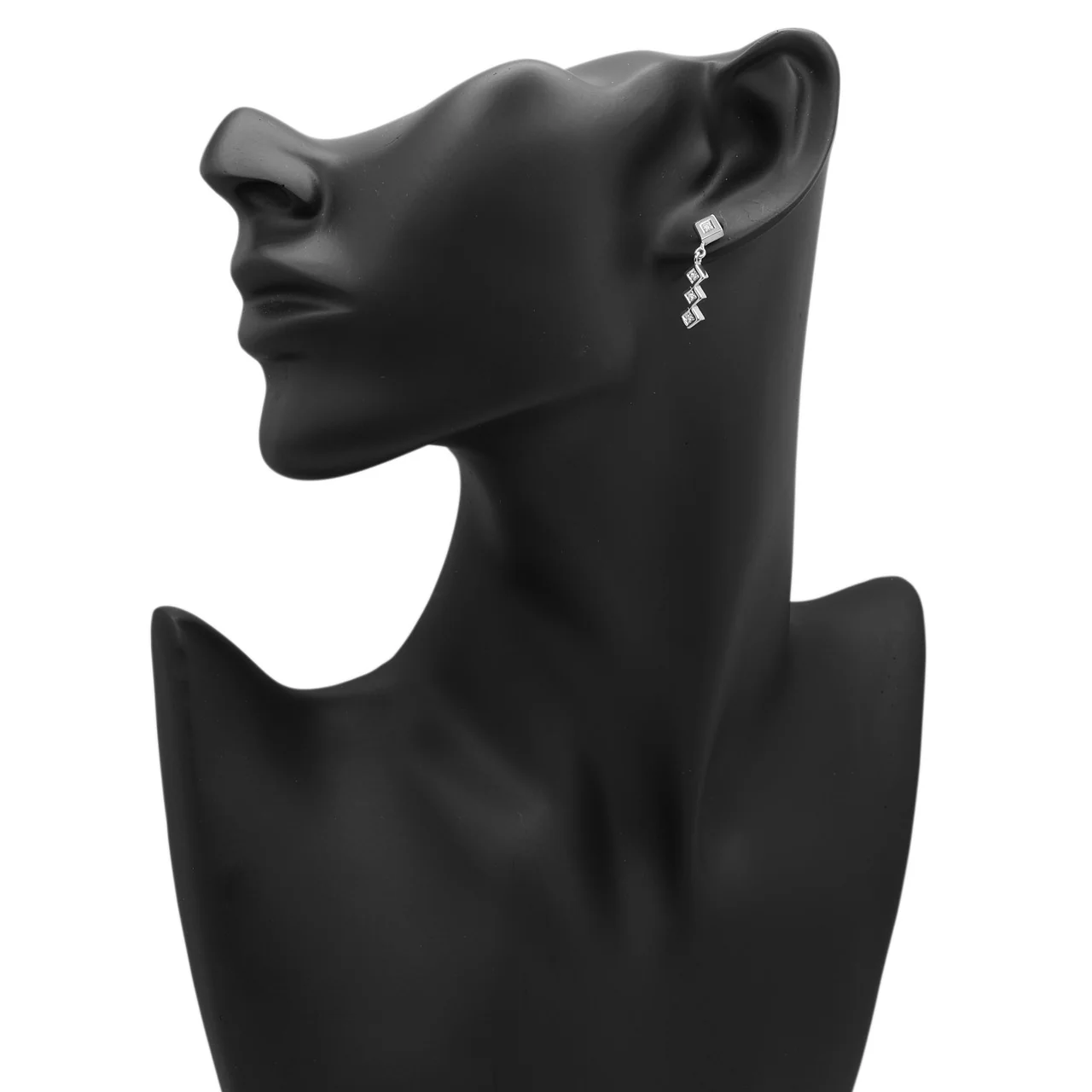 18K White Gold Diamond Drop Earrings - Image 3