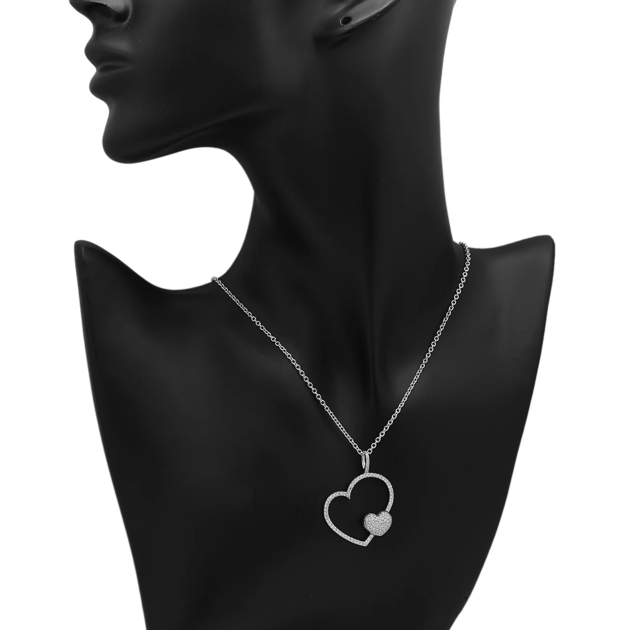 18K White Gold 1.06 Carat Diamond Heart Pendant - Image 3