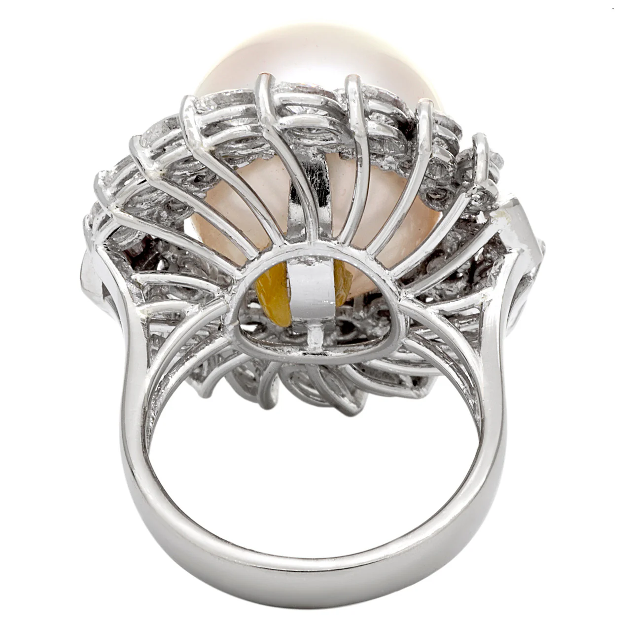 18K White Gold South Sea Pearl Diamond Cluster Ring - Image 3