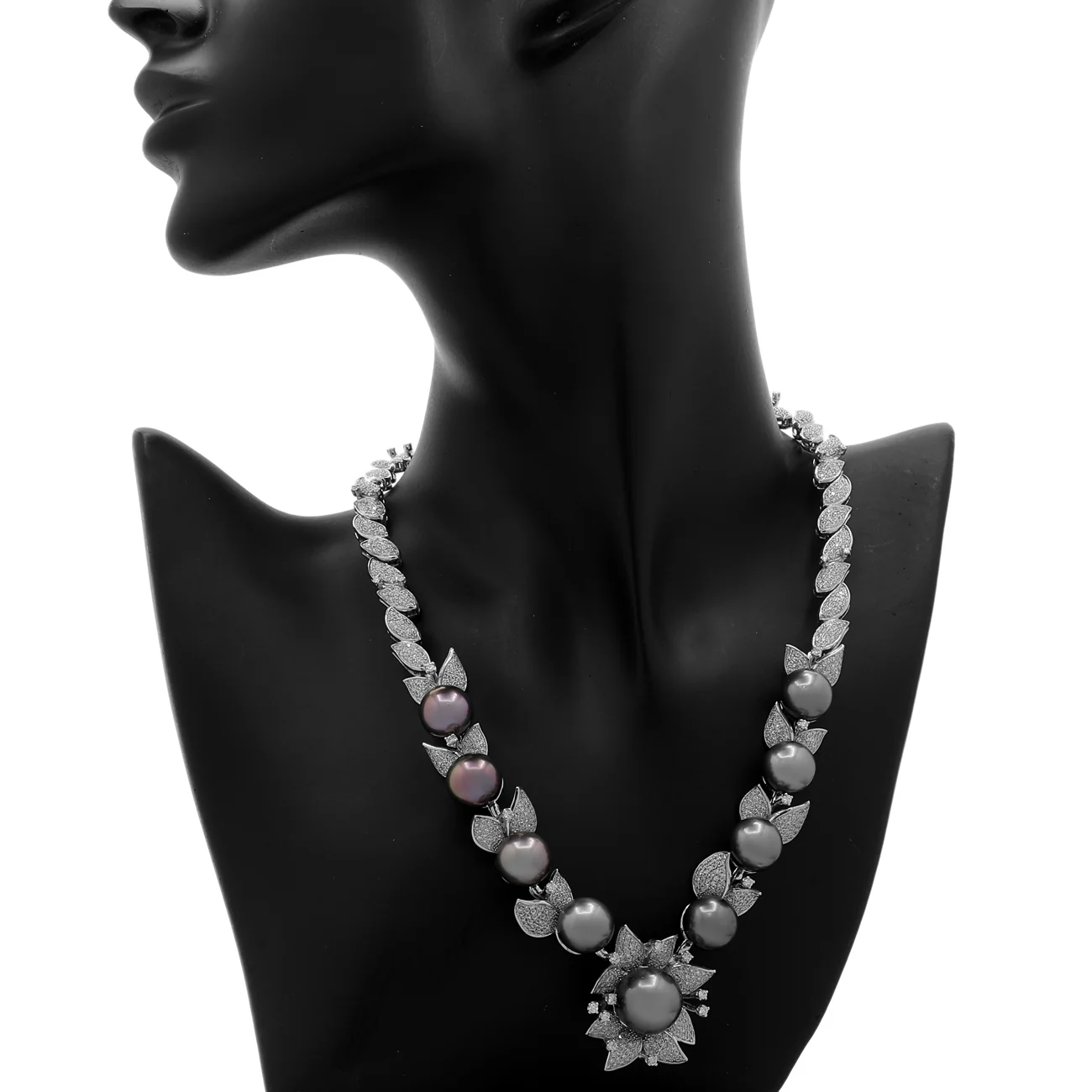 18K White Gold Tahitian Pearl Blossom Diamond Necklace - Image 3