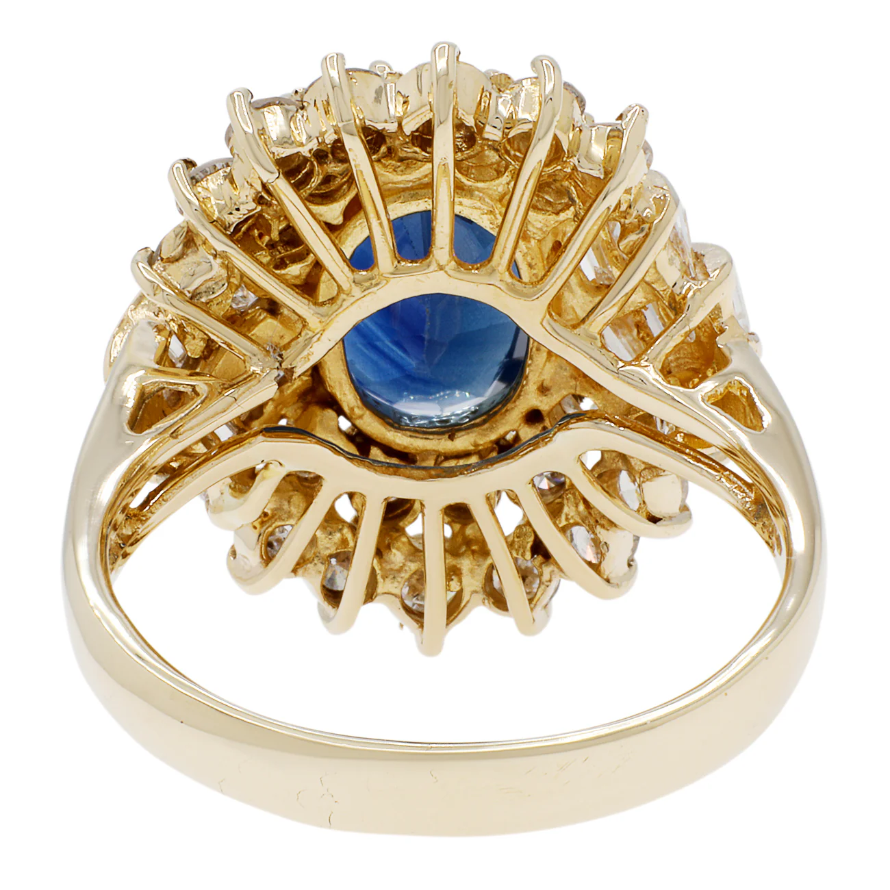18K Yellow Gold 3.06 Carat Sapphire Ring - Image 3