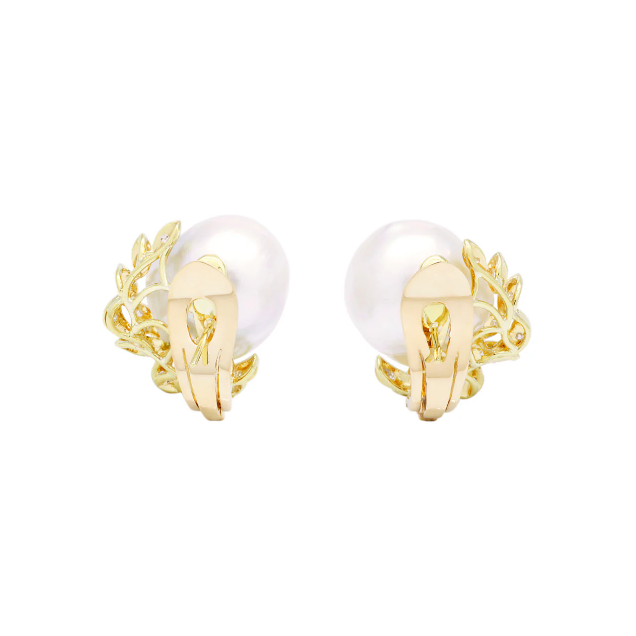 18K Yellow Gold South Sea Pearl 0.28 Carat Diamond Earrings - Image 2