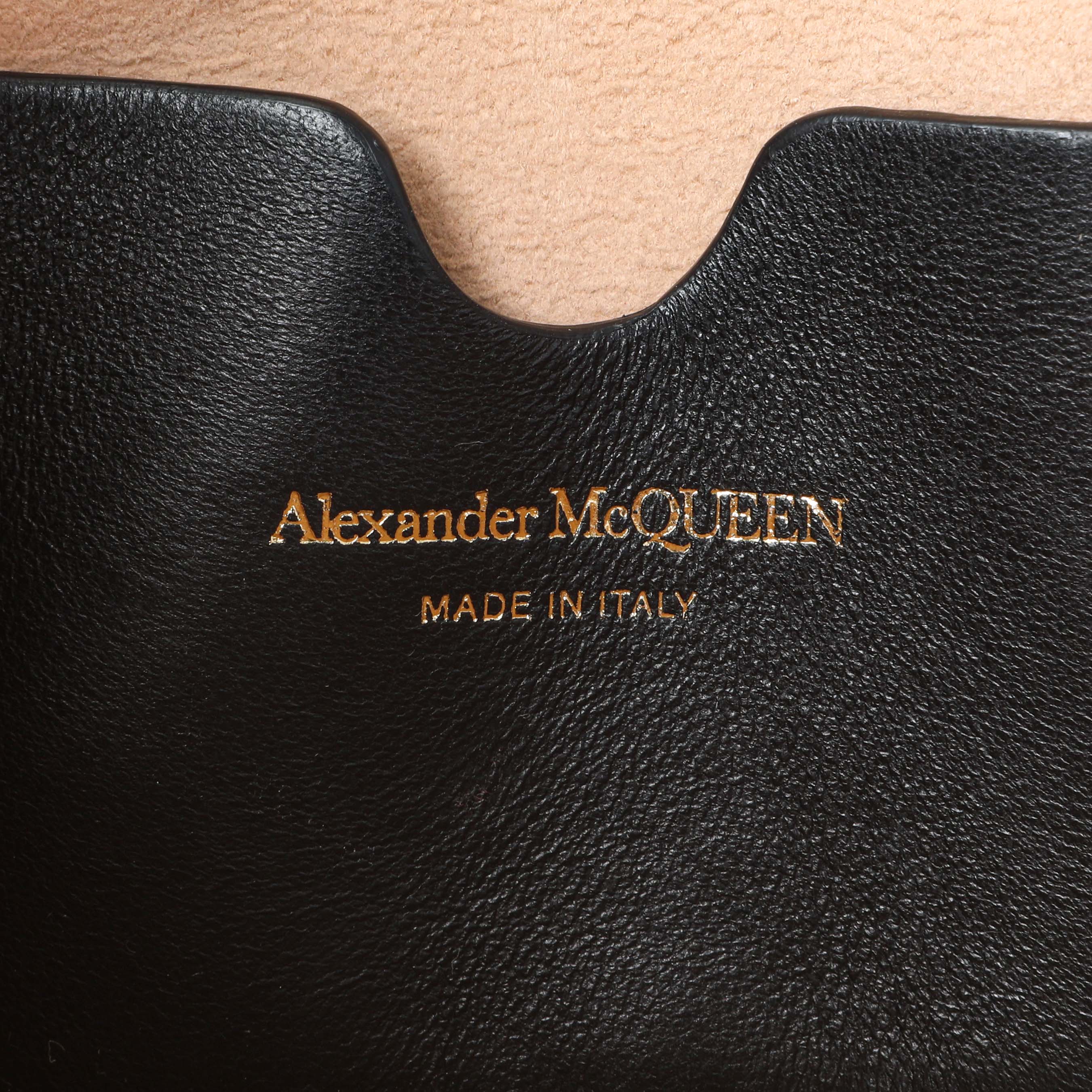 Alexander McQueen Black Pleated Skull Mini Crossbody Bag - Image 5