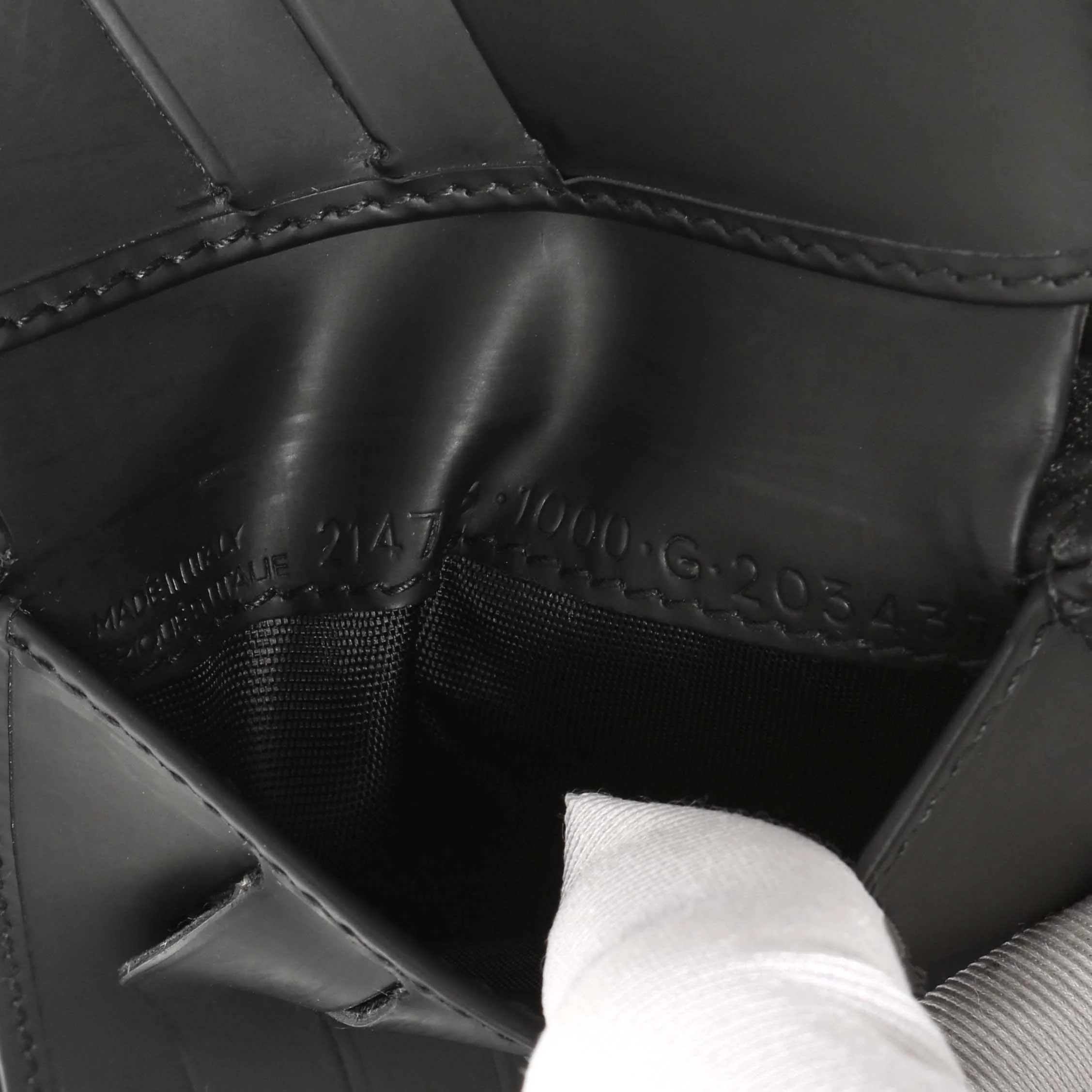 Balenciaga Black Grid Embossed Calfskin Bifold Wallet - Image 6