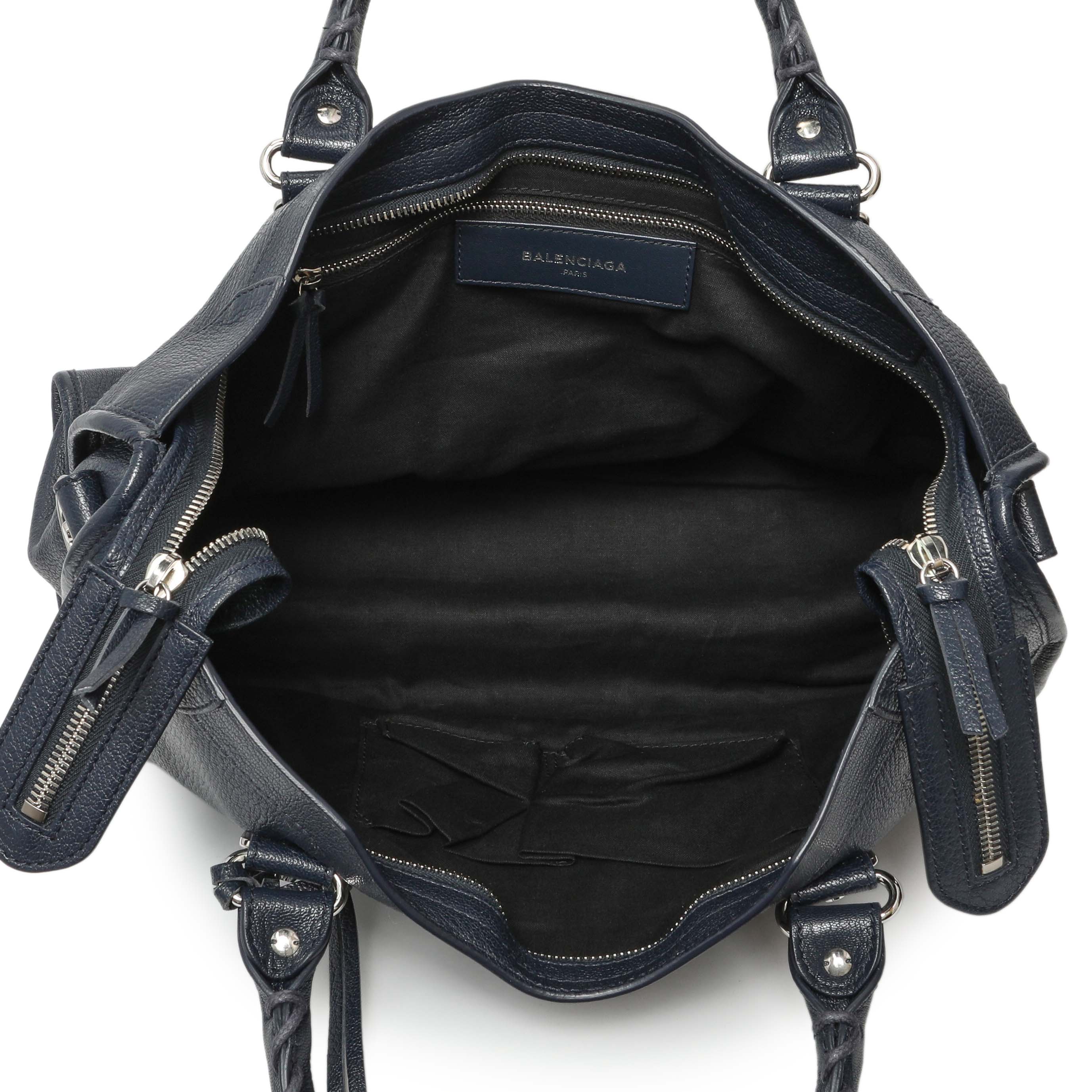 Balenciaga Bleu Nuit Chevre Metallic Edge City - Image 4
