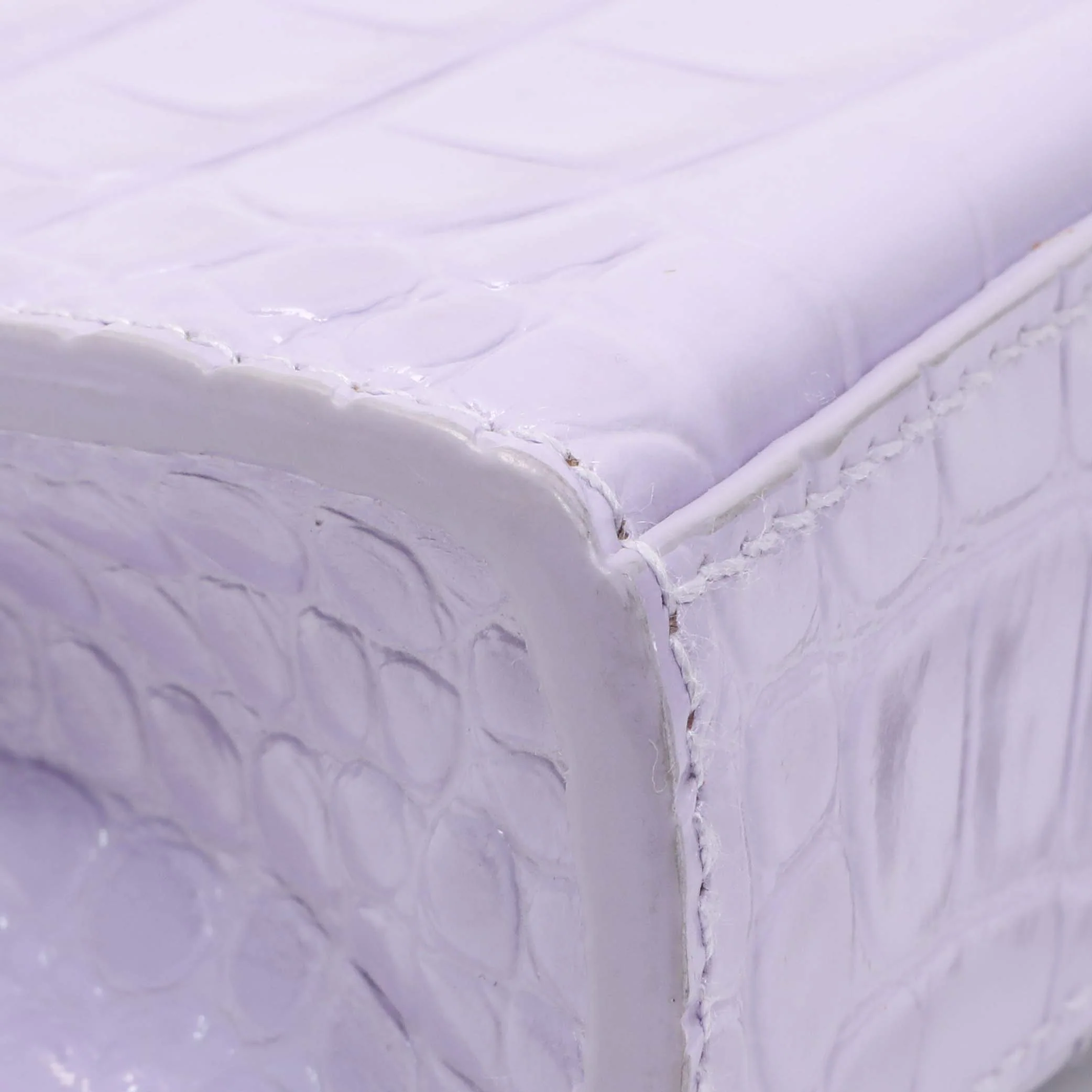 Balenciaga Lilac Shiny Calfskin Crocodile Embossed Hourglass Chain Bag - Image 6