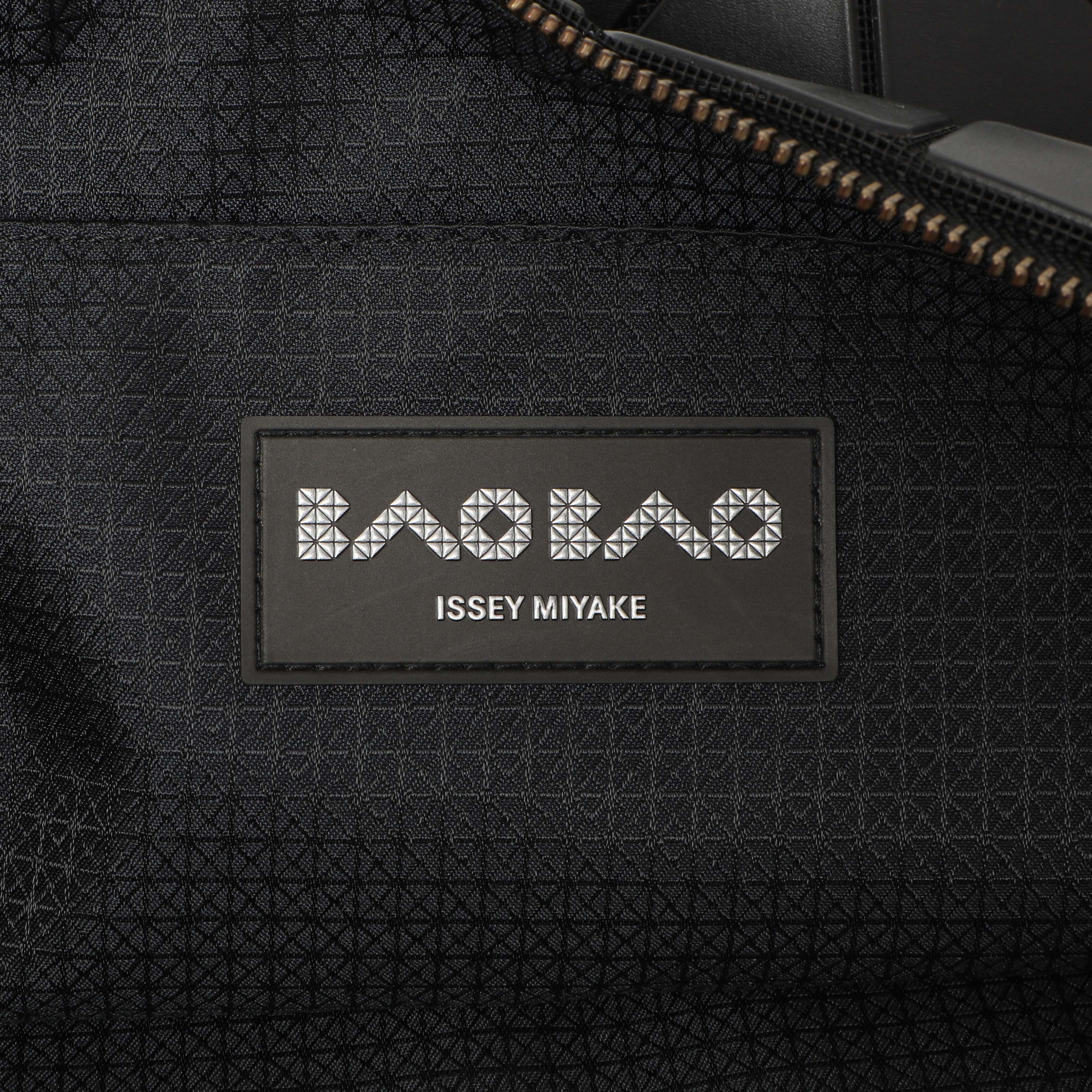 Bao Bao Issey Miyake Shoulder Bag - Image 5