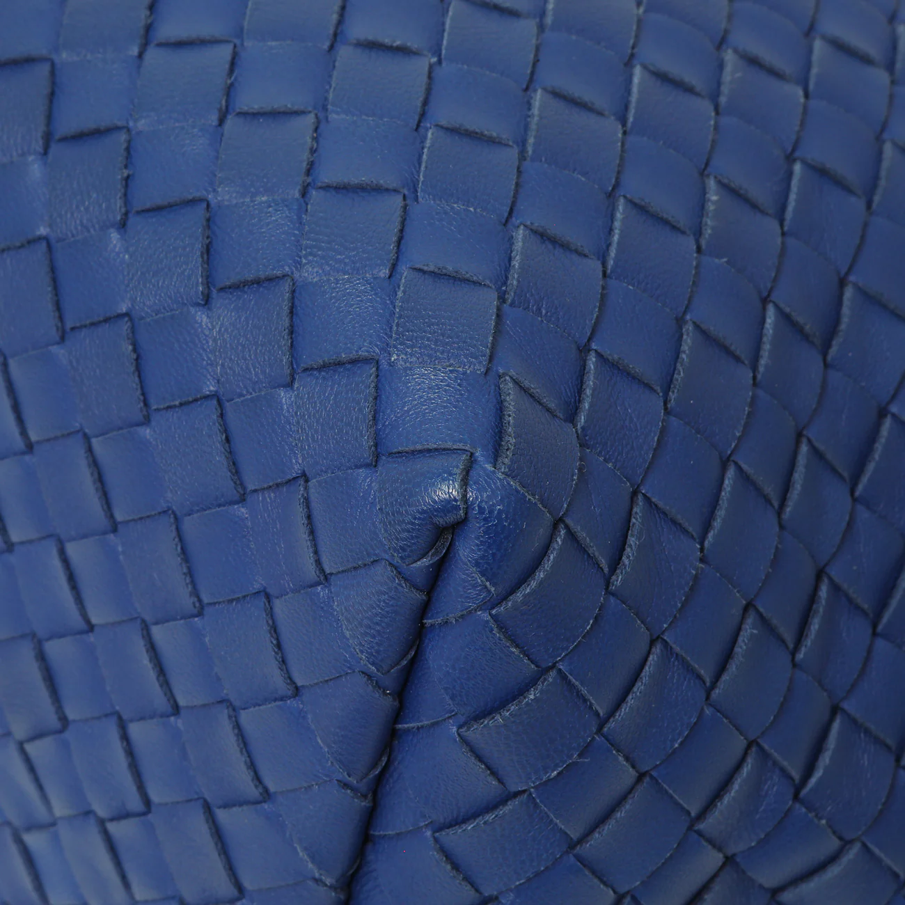 Bottega Veneta Blue Nappa Intrecciato Medium Garda Bag - Image 5