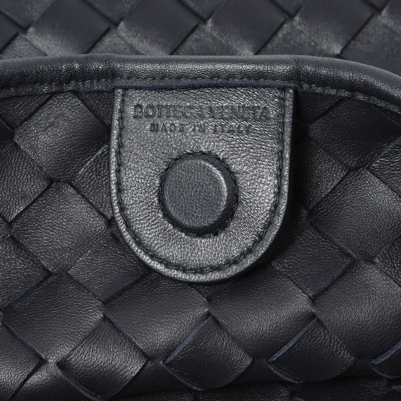 Bottega Veneta Nappa Intrecciato Sardine With Chain Bag - Image 5