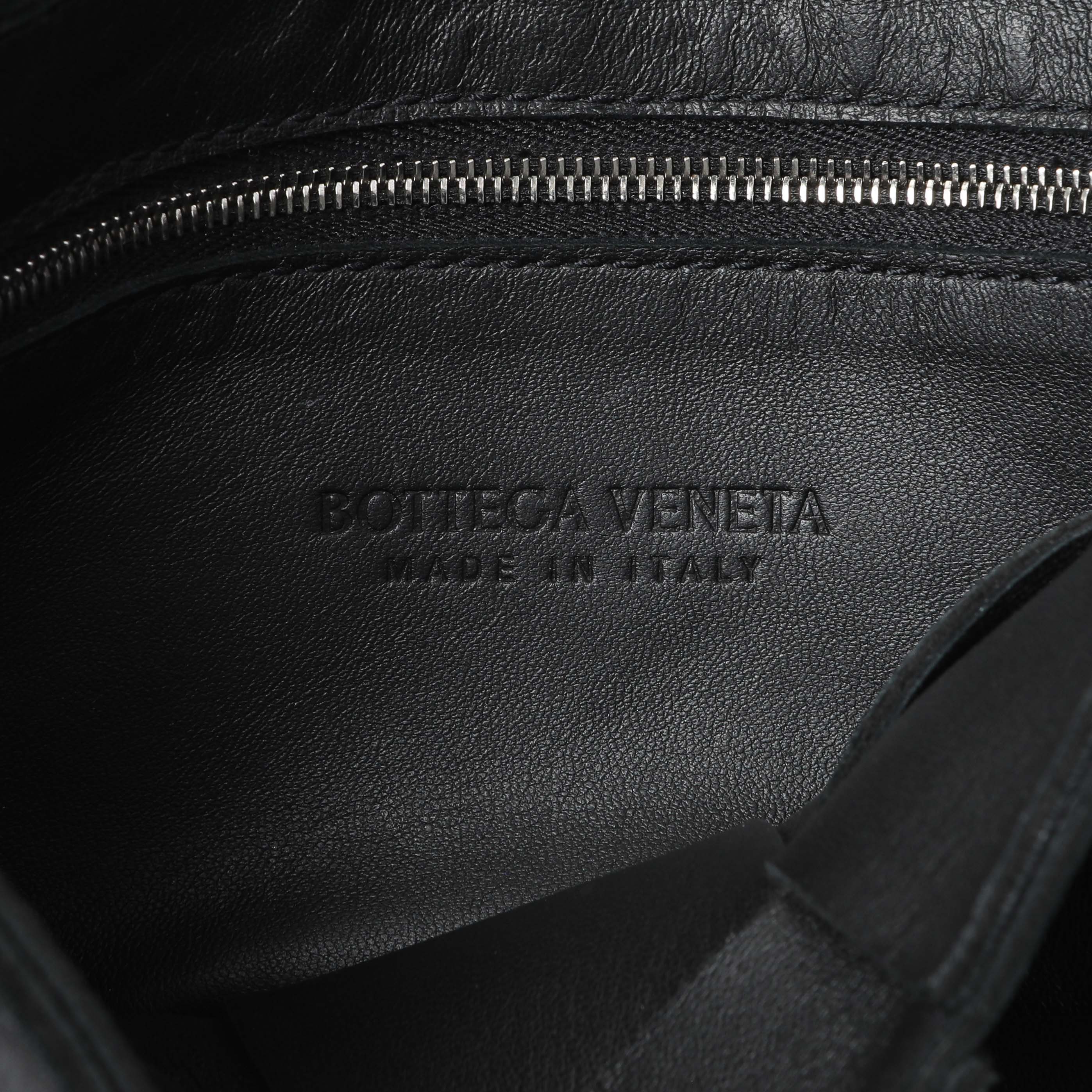 Bottega Venetta Black Lambskin Maxi Intrecciato Cassette Crossbody Bag - Image 6