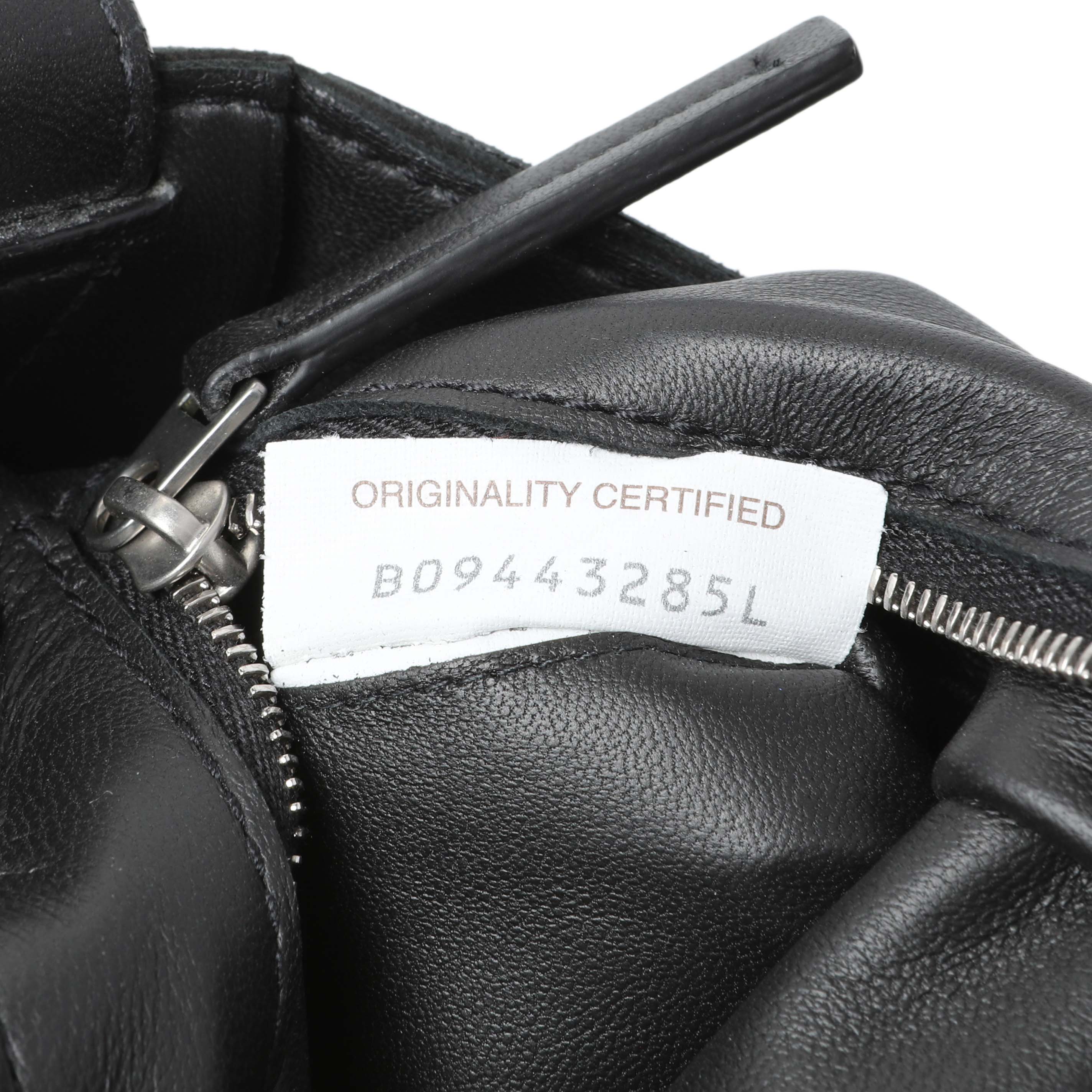 Bottega Venetta Black Lambskin Maxi Intrecciato Cassette Crossbody Bag - Image 7