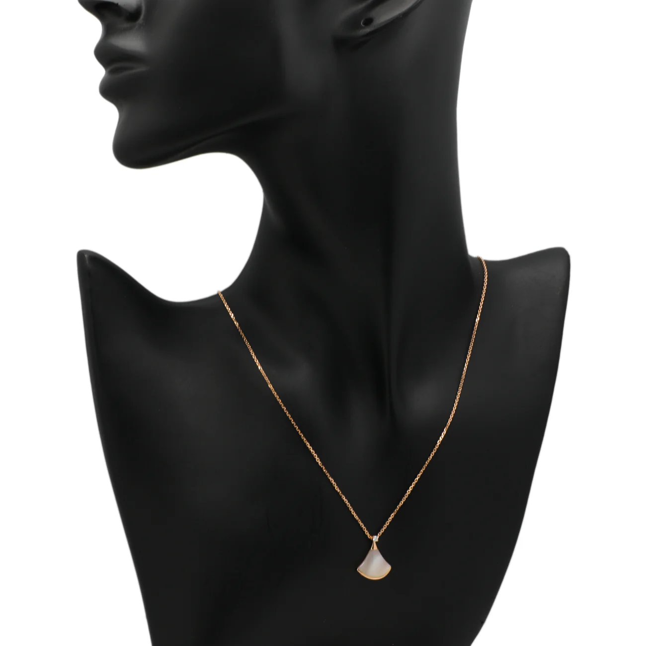 Bulgari 18K Rose Gold Diamond Mother of Pearl Divas’ Dream Necklace - Image 4