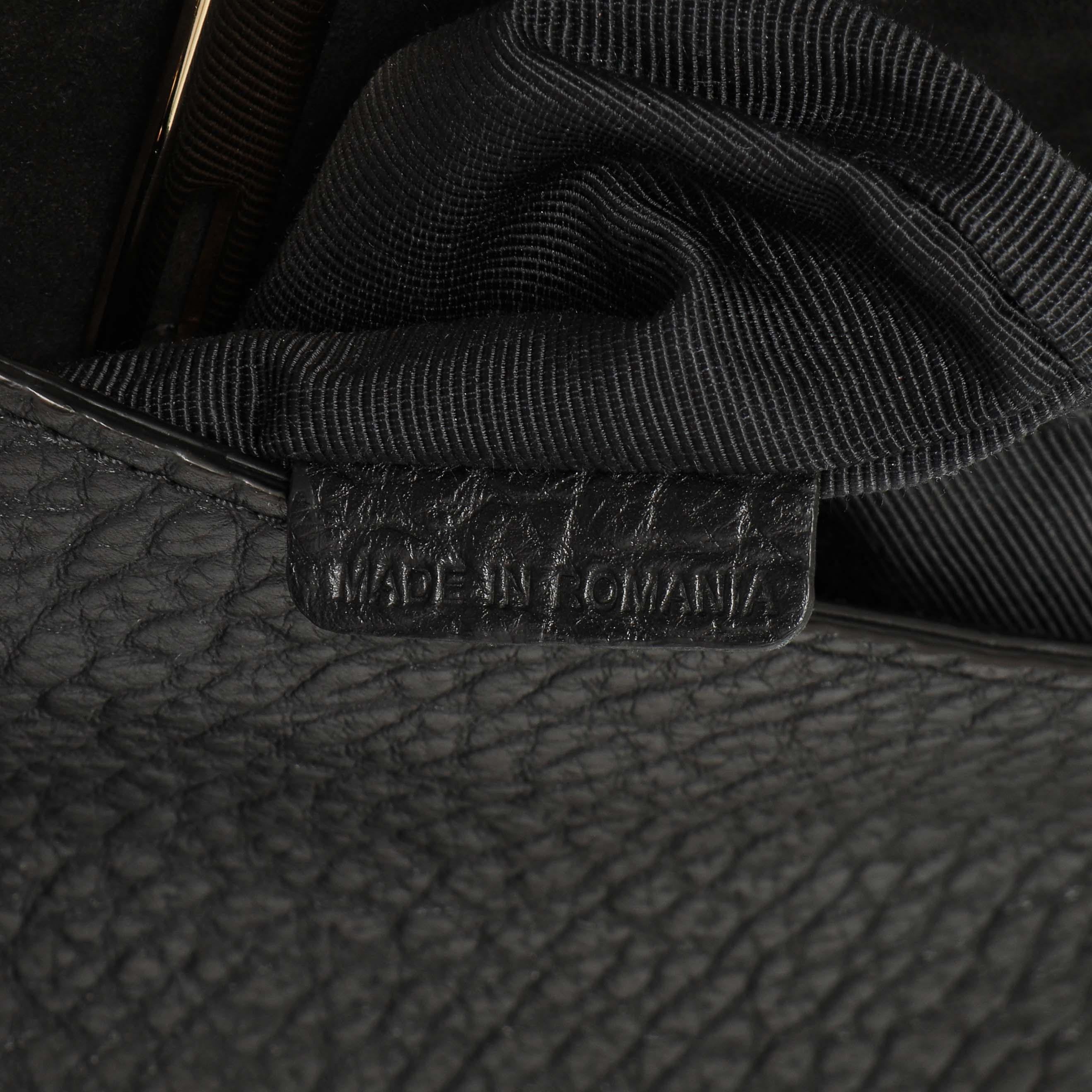 Burberry Black Grained Calfskin Mildenhall Crossbody - Image 11