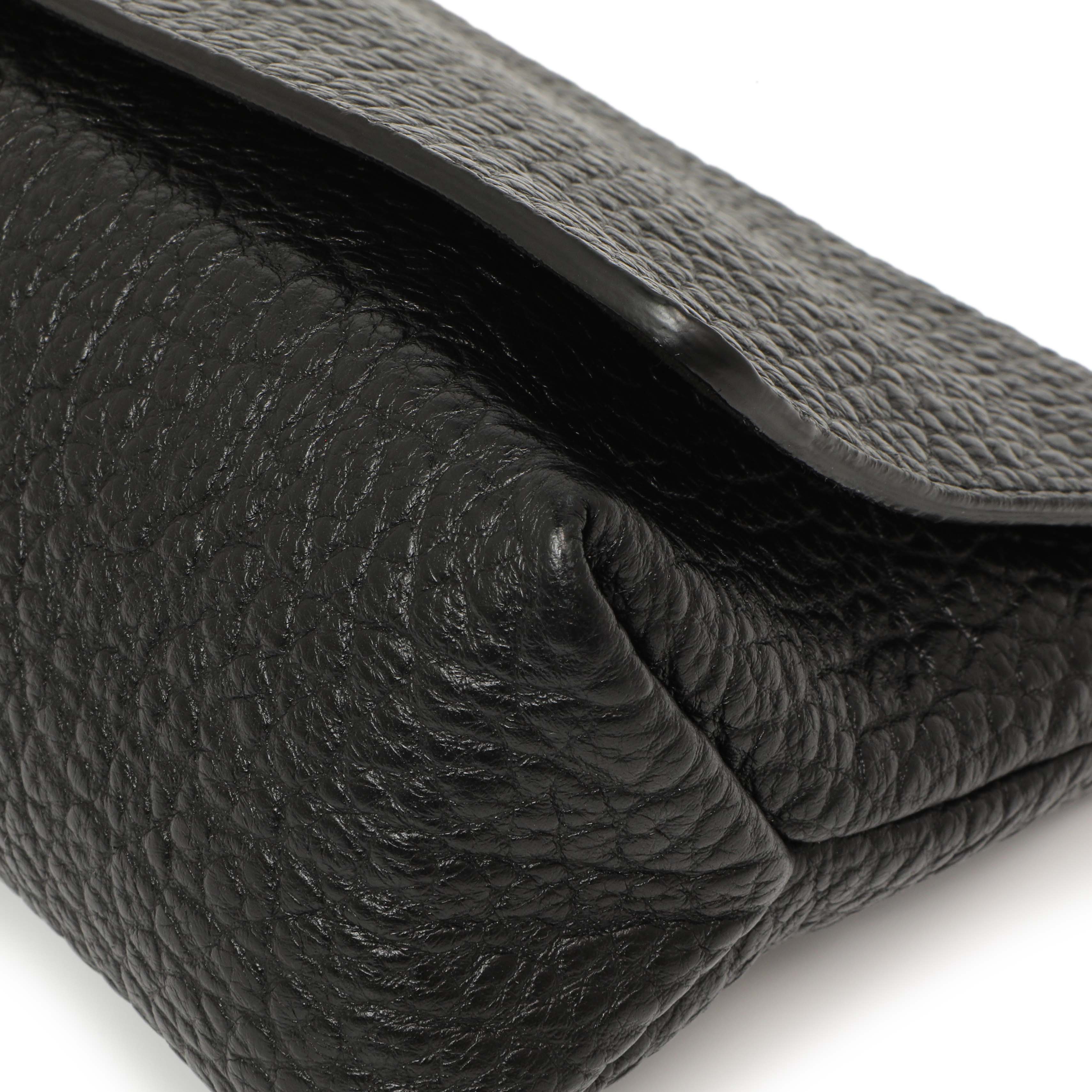 Burberry Black Grained Calfskin Mildenhall Crossbody - Image 5