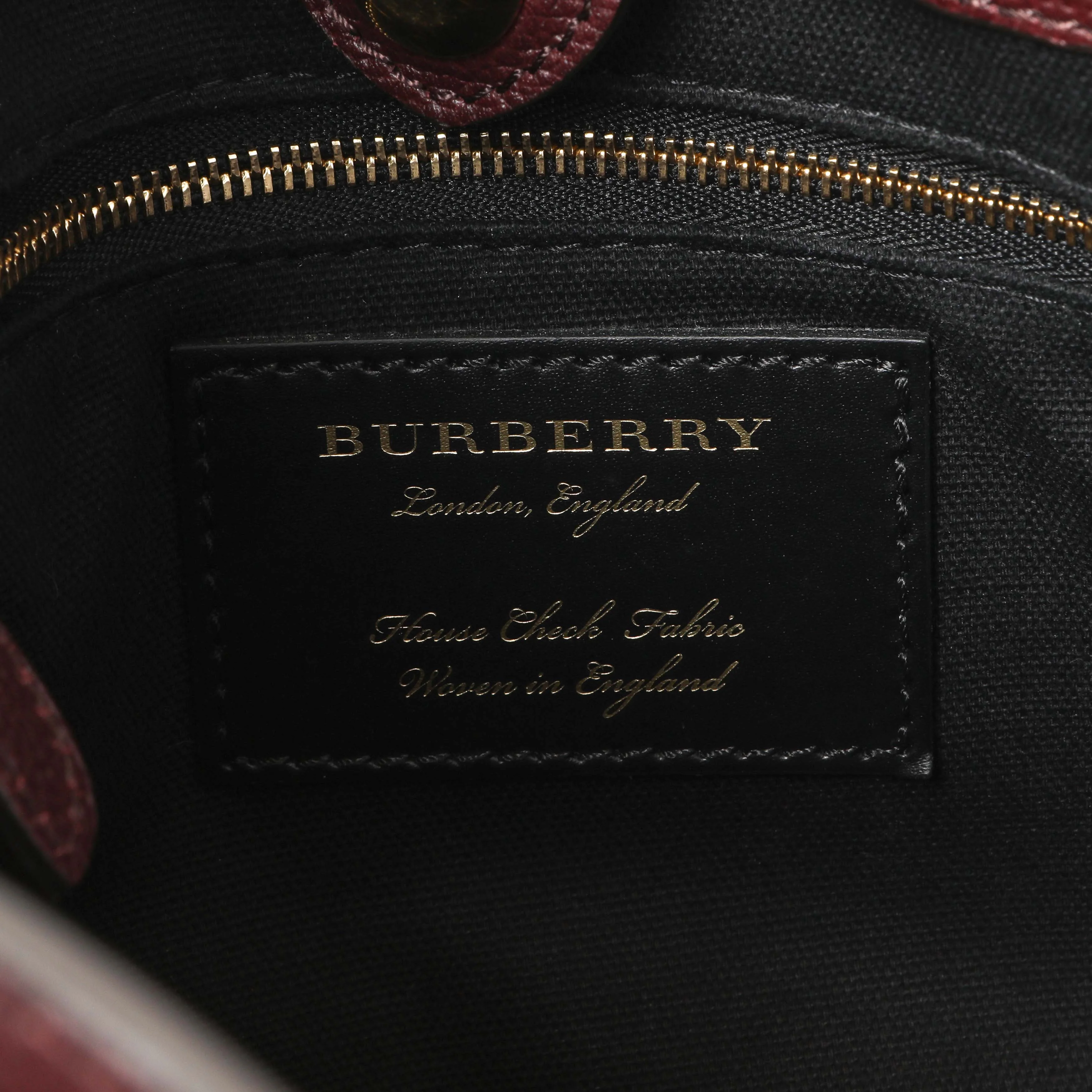 Burberry Burgundy Calfskin House Check Small Banner Tote - Image 9