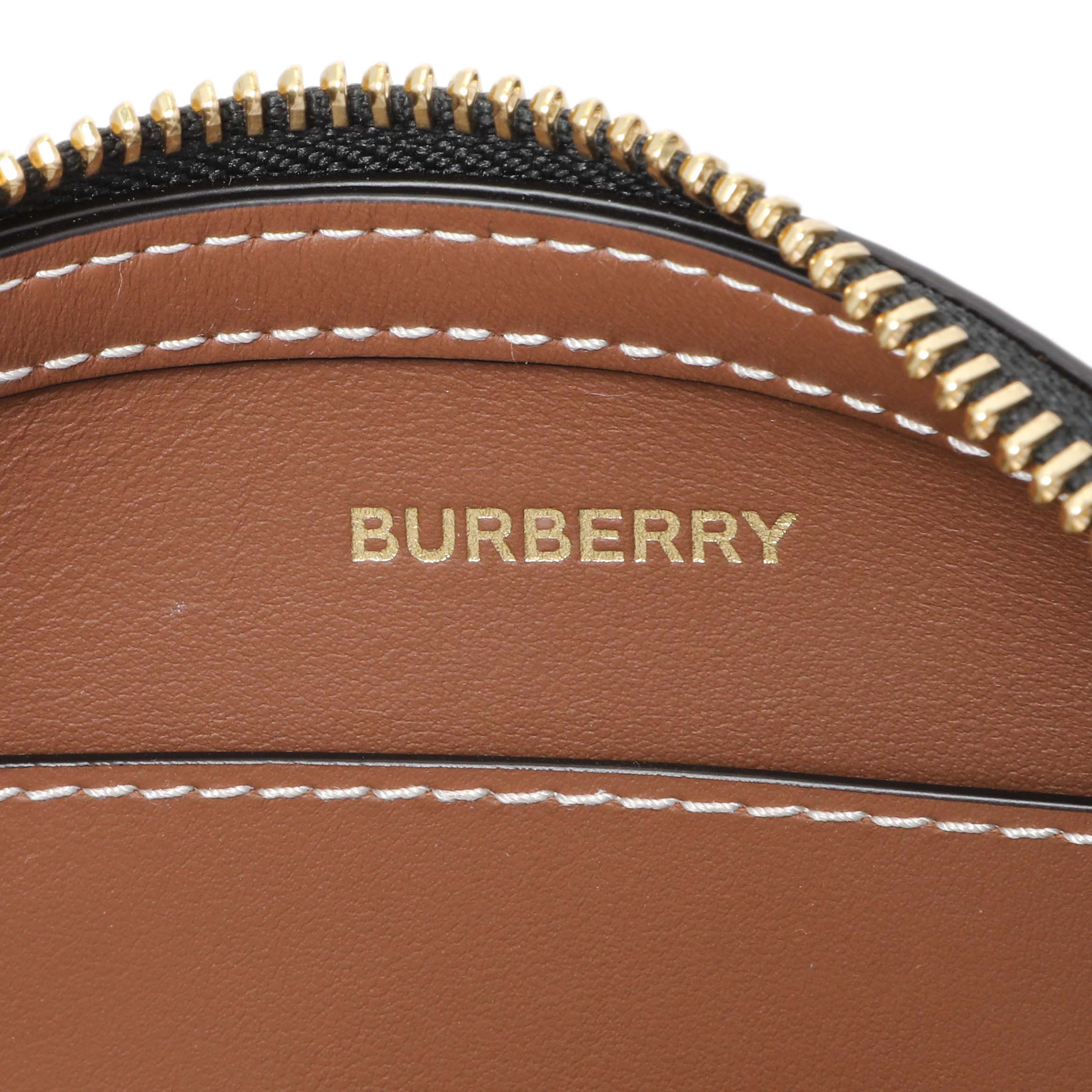 Burberry Peyton Wristlet Pouch - Image 5