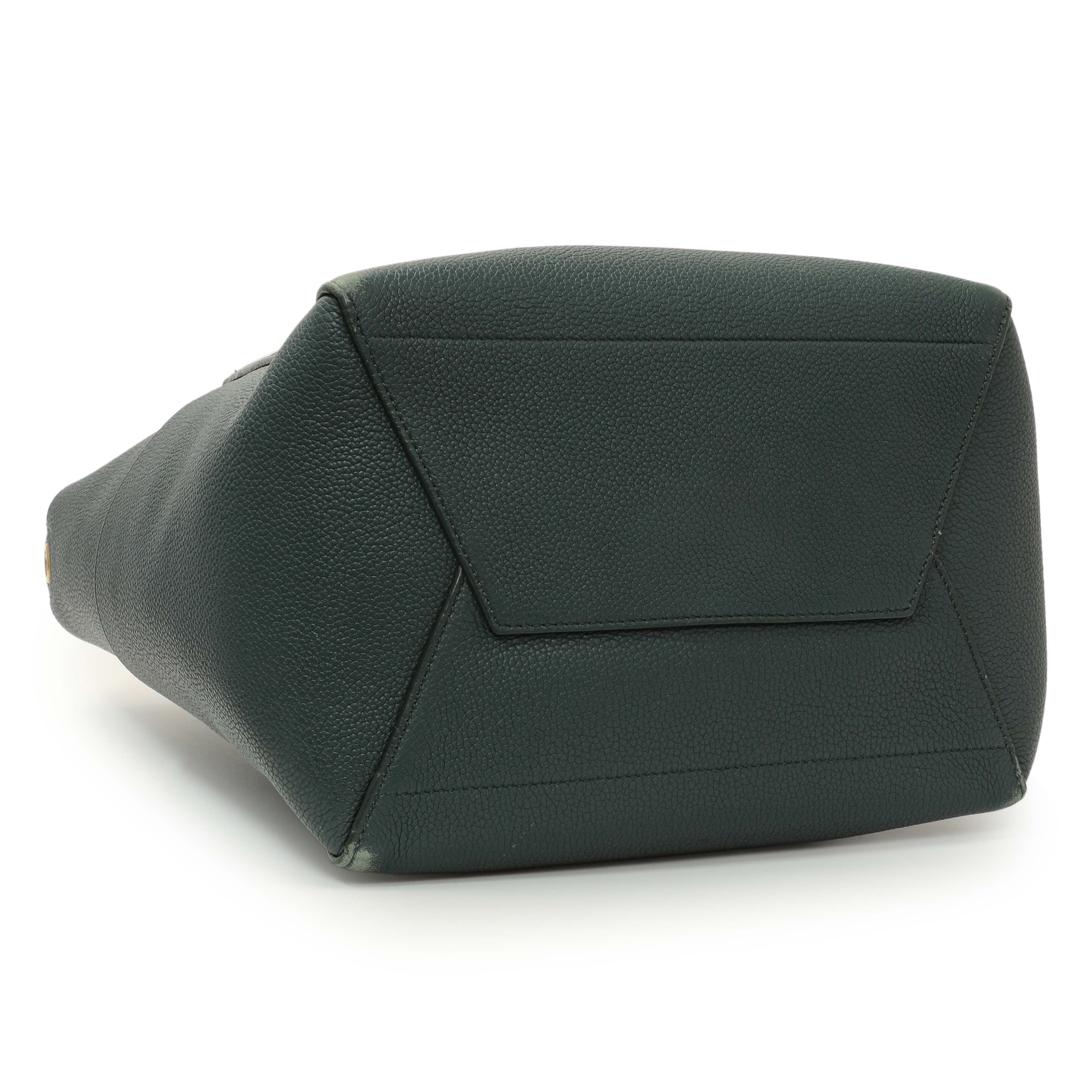 Celine Amazone Soft Grained Calfskin Sangle Bucket Bag - Image 3