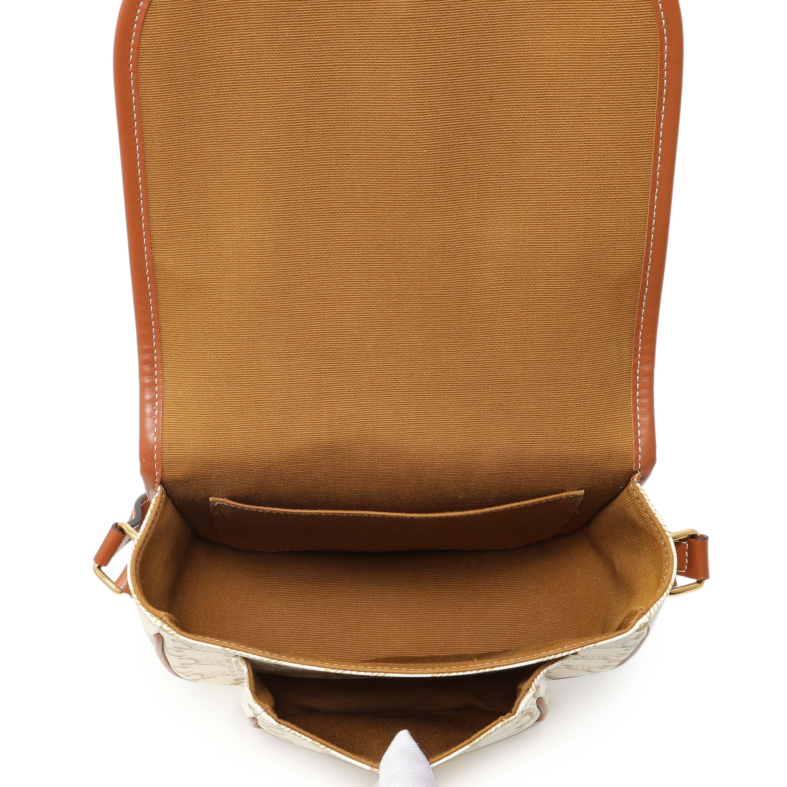 Celine White Triomphe Canvas Medium Falco Bag - Image 4
