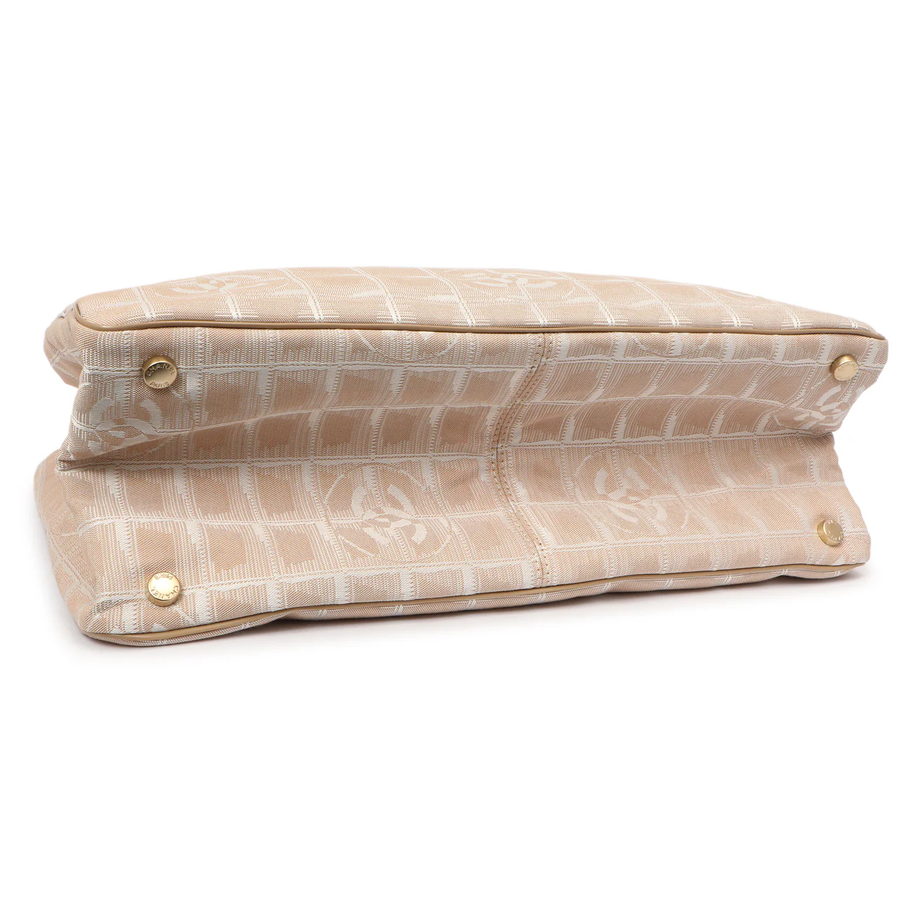 Chanel Beige Nylon Medium Travel Tote - Image 3