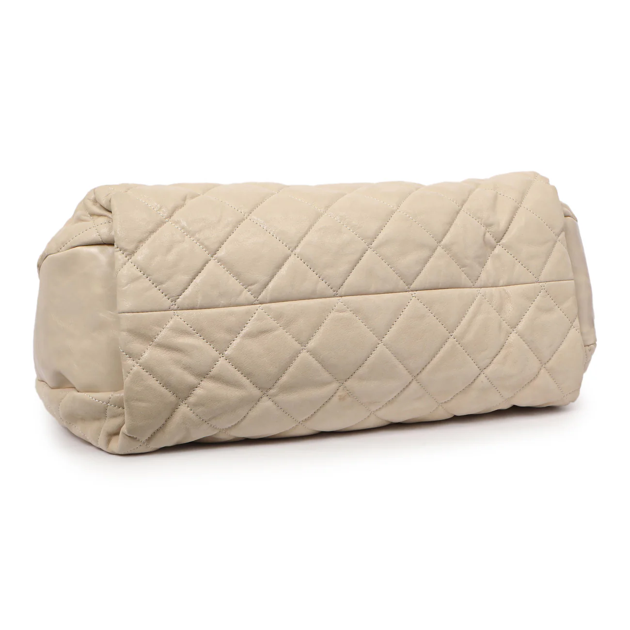 Chanel Beige Quilted Iridescent Calfskin Coco Daily - Image 3