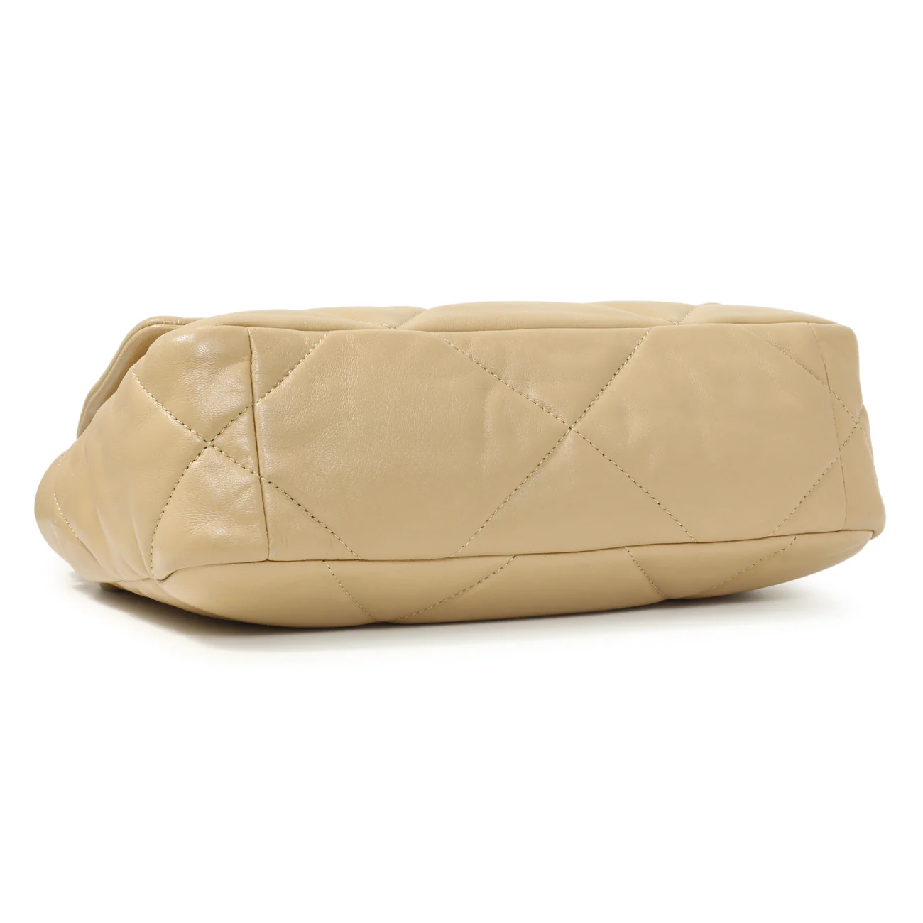 Chanel Beige Quilted Lambskin Medium Chanel 19 Flap - Image 4