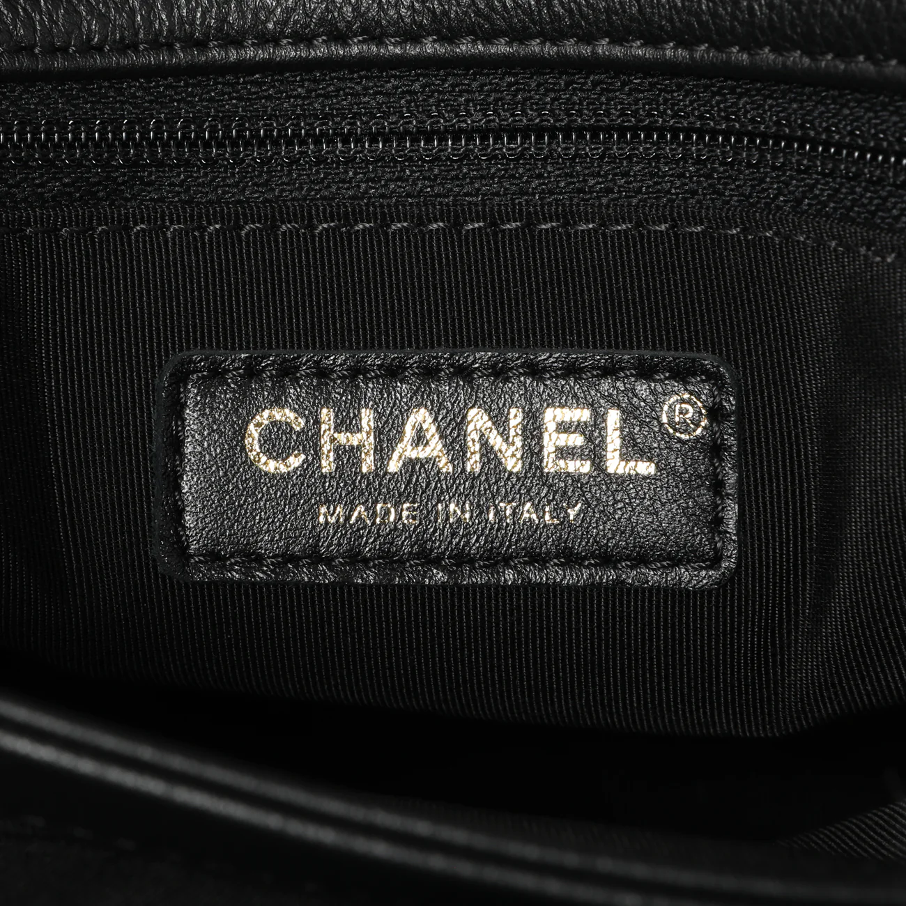 Chanel Black Calfskin Medium Chevron Chic Top Handle Flap - Image 5