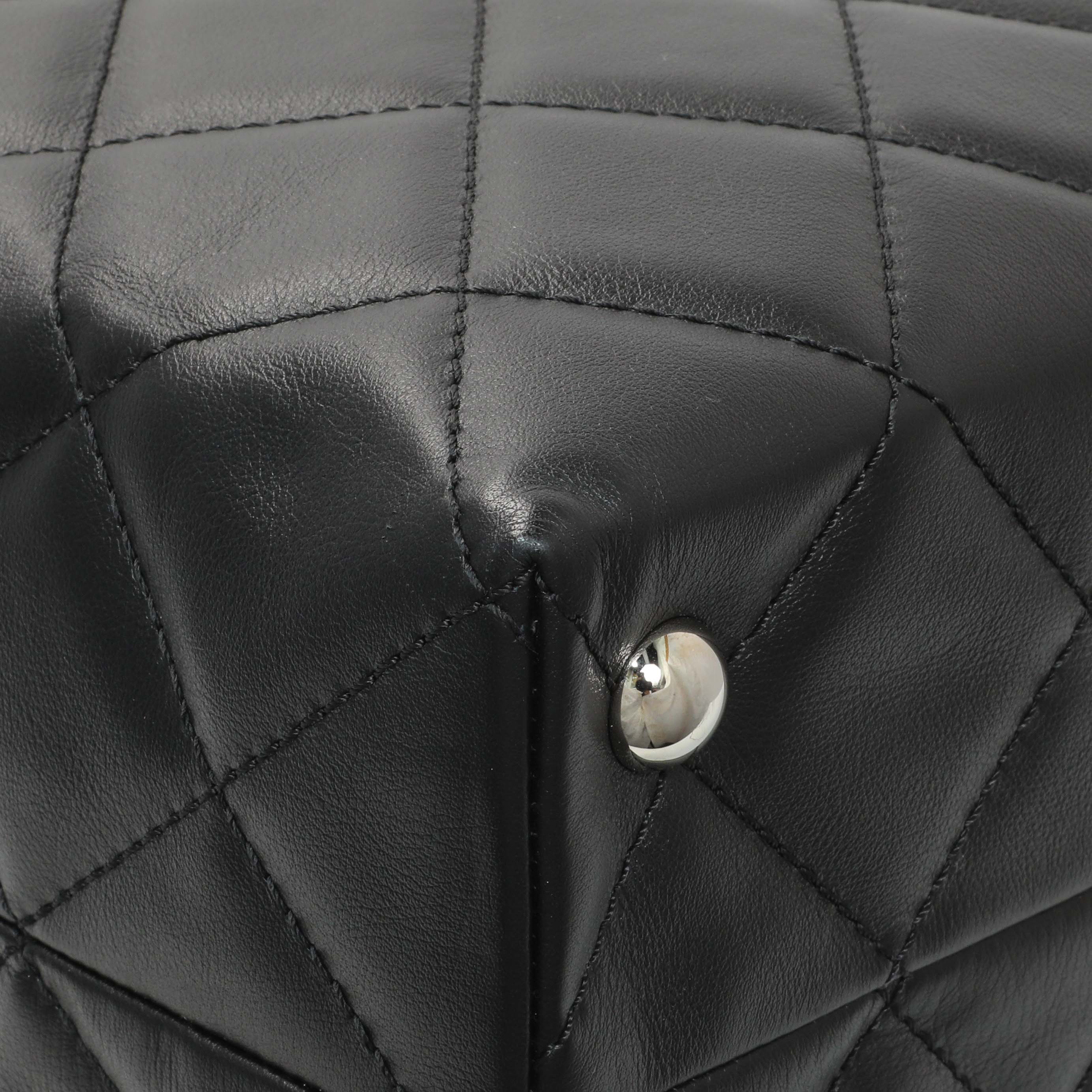 Chanel Black Calfskin Quilted Large In the Business Tote - Image 6