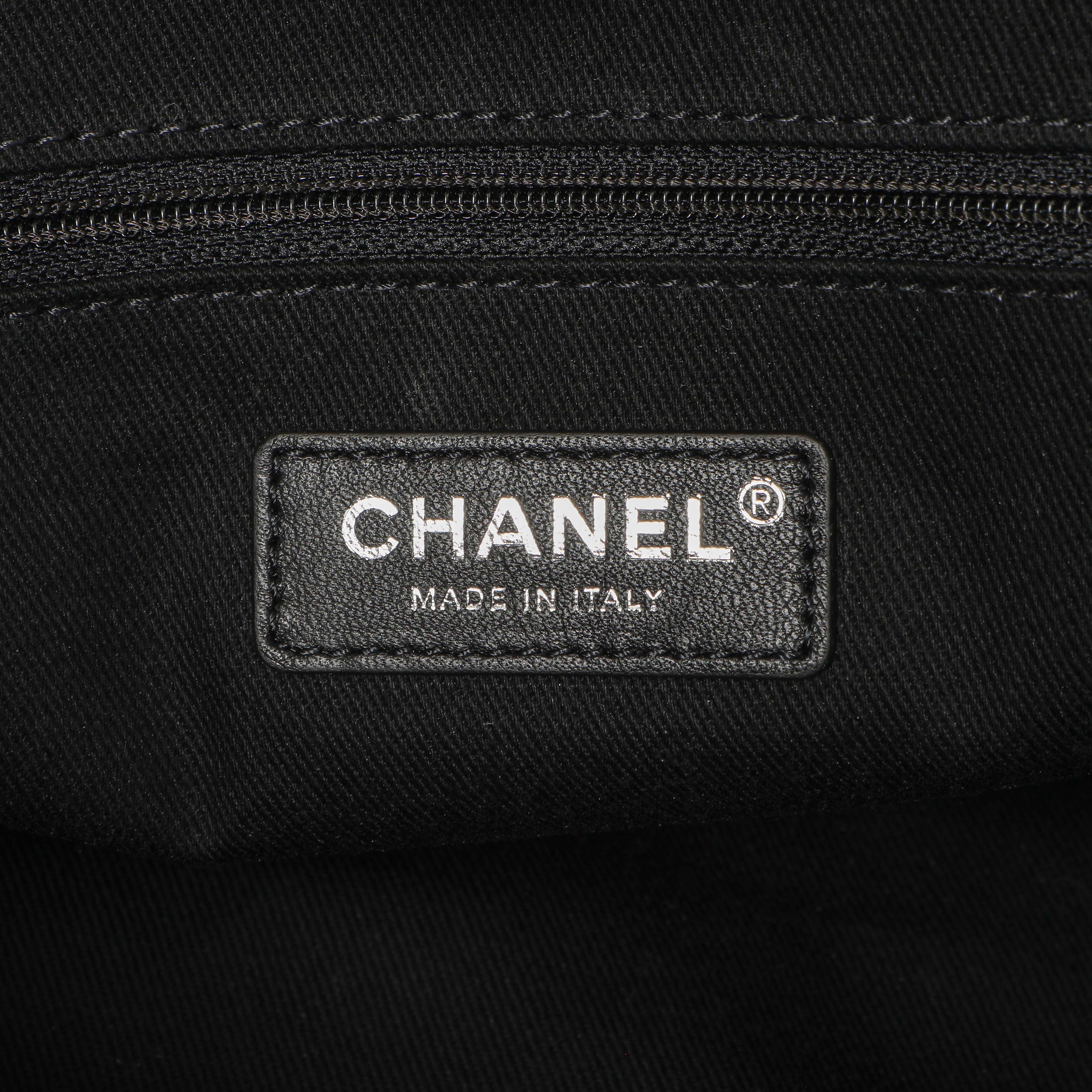 Chanel Black Canvas Small Deauville Tote - Image 5