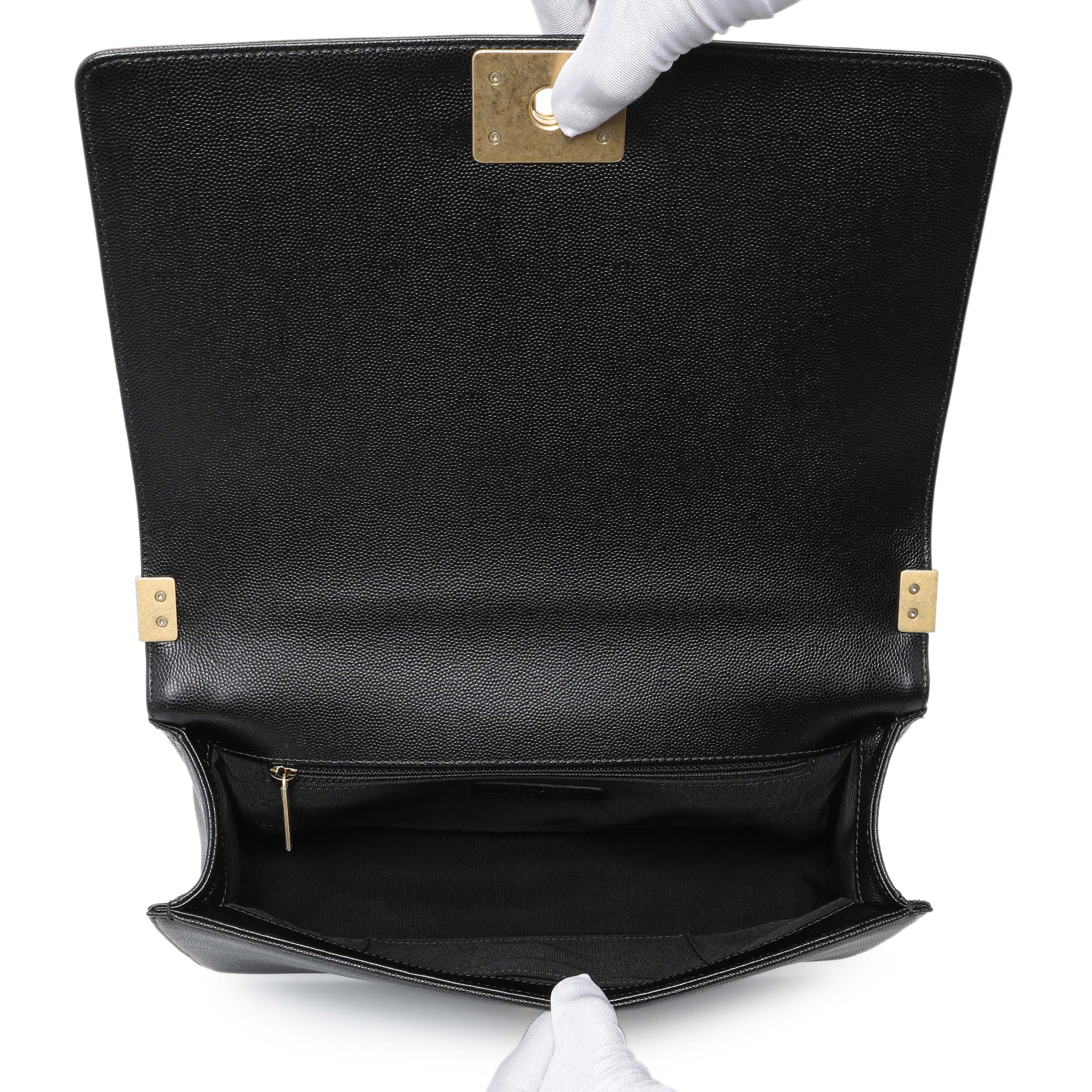 Chanel Black Caviar New Medium Boy Flap - Image 5