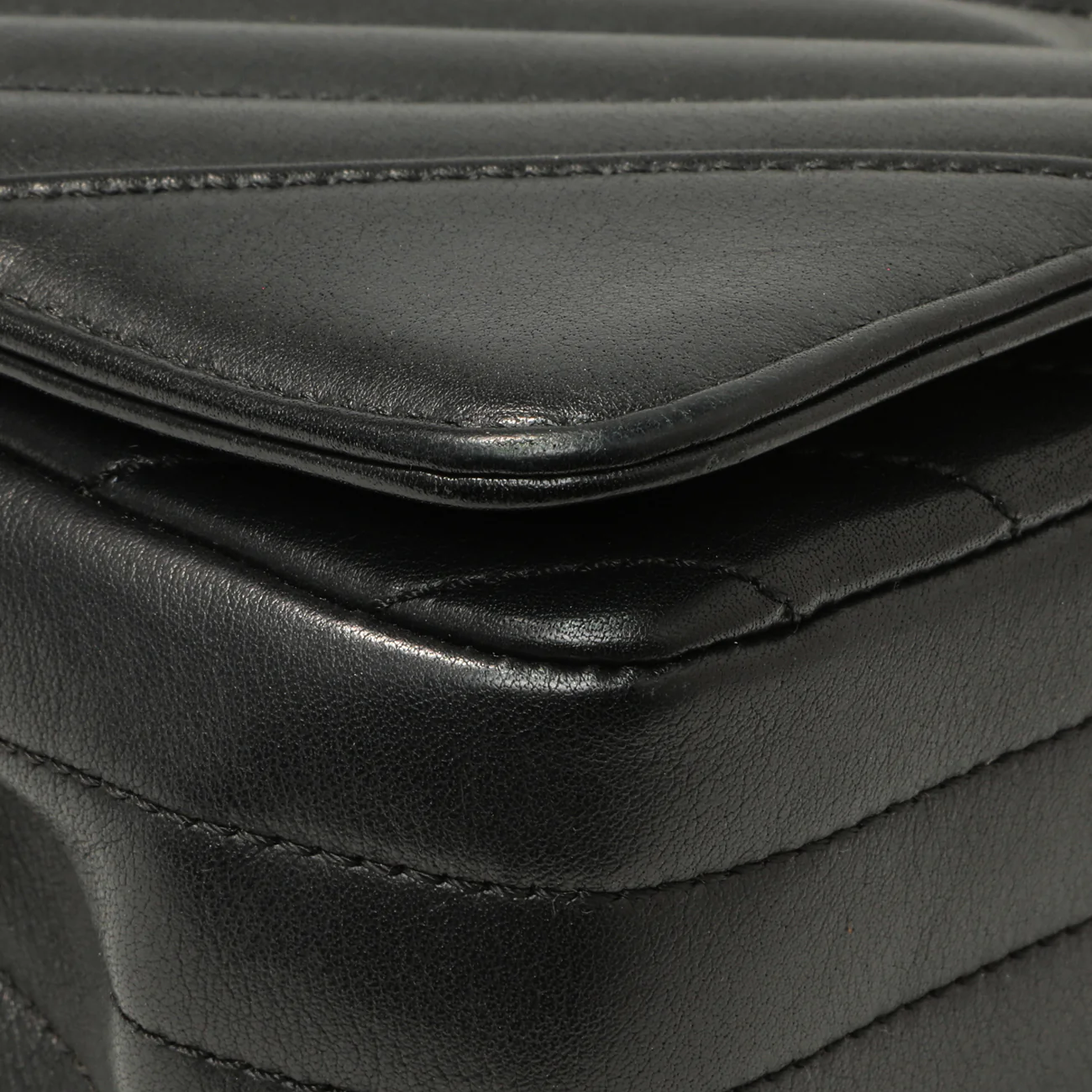 Chanel Black Chevron Quilted Calfskin Mini Statement Flap - Image 4