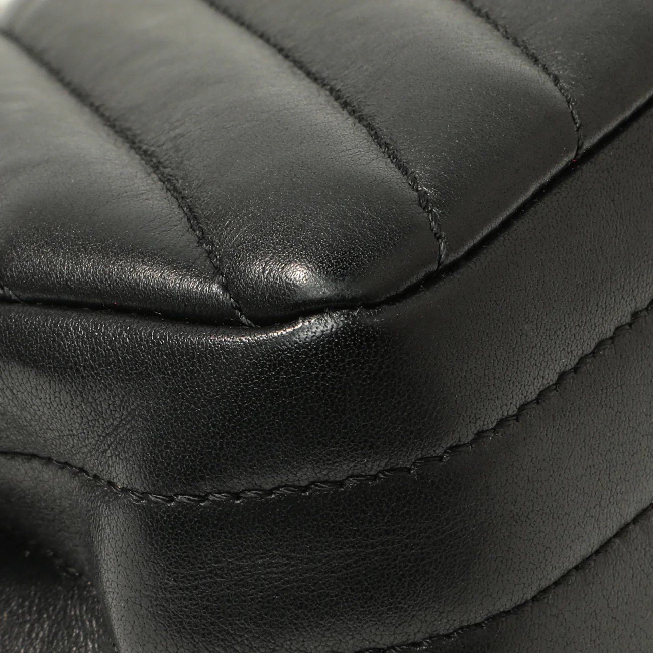 Chanel Black Chevron Quilted Calfskin Mini Statement Flap - Image 6