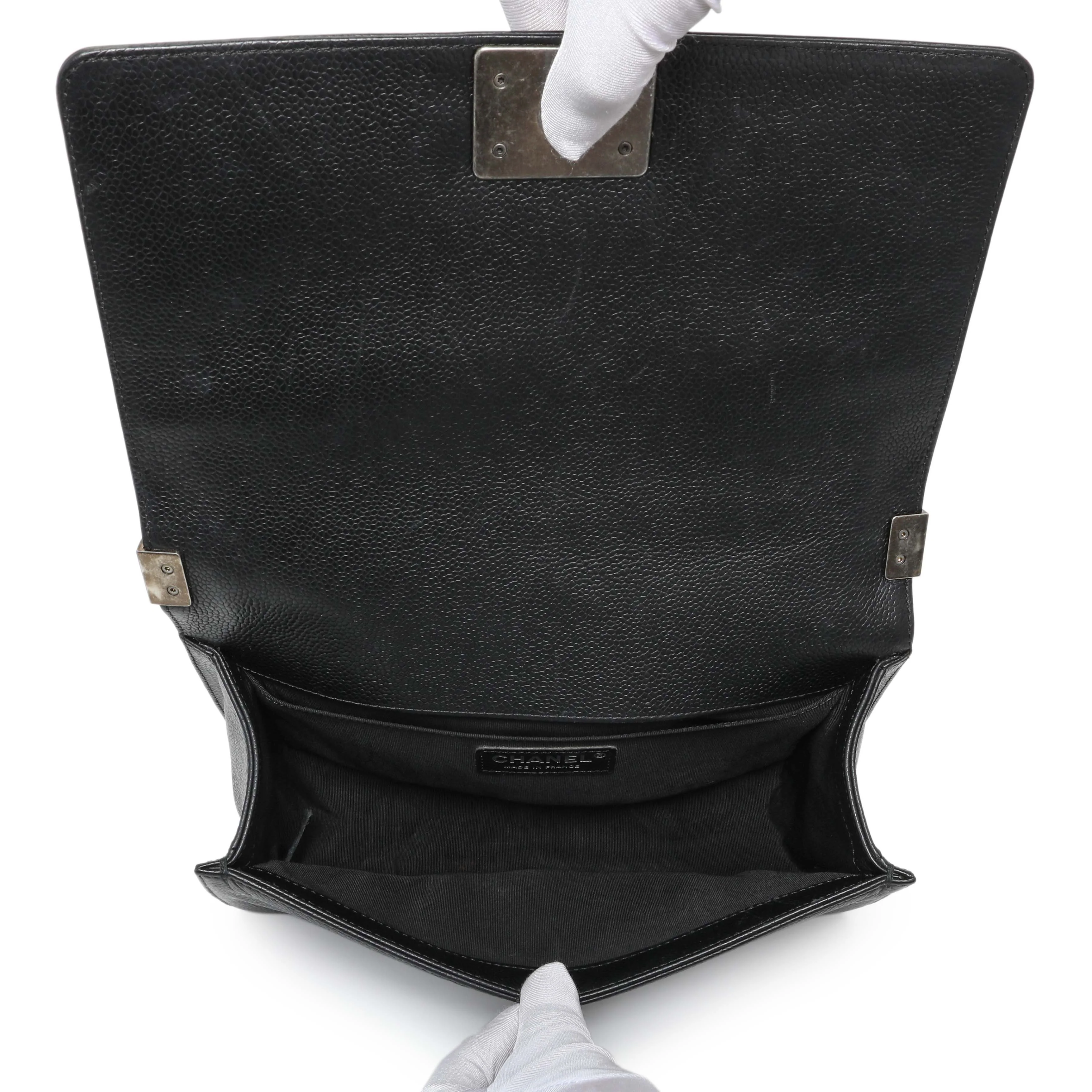 Chanel Black Chevron Quilted Caviar Medium Boy Flap - Image 8