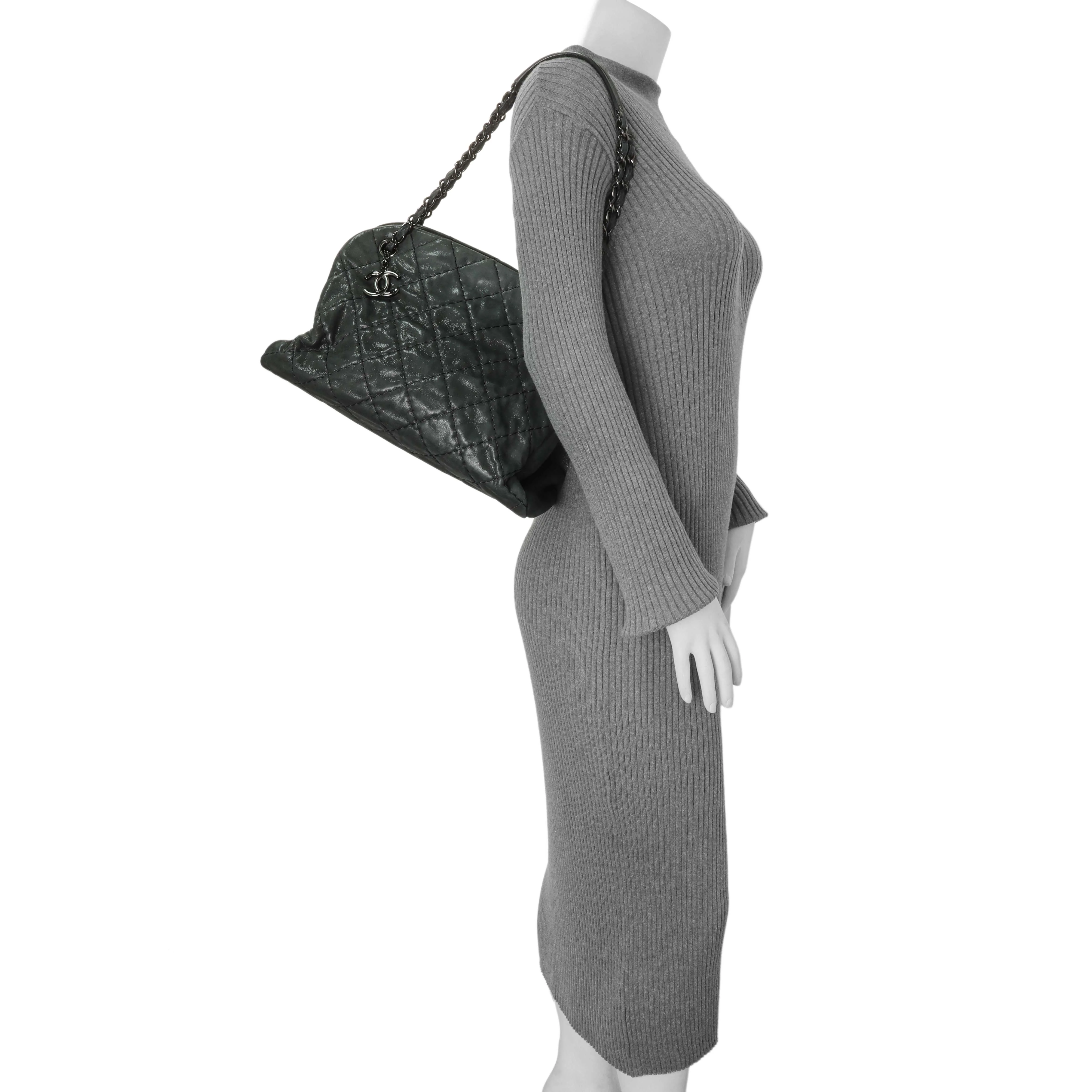 Chanel Black Iridescent Calfskin Quilted Large Just Mademoiselle Bowling Bag - Image 11