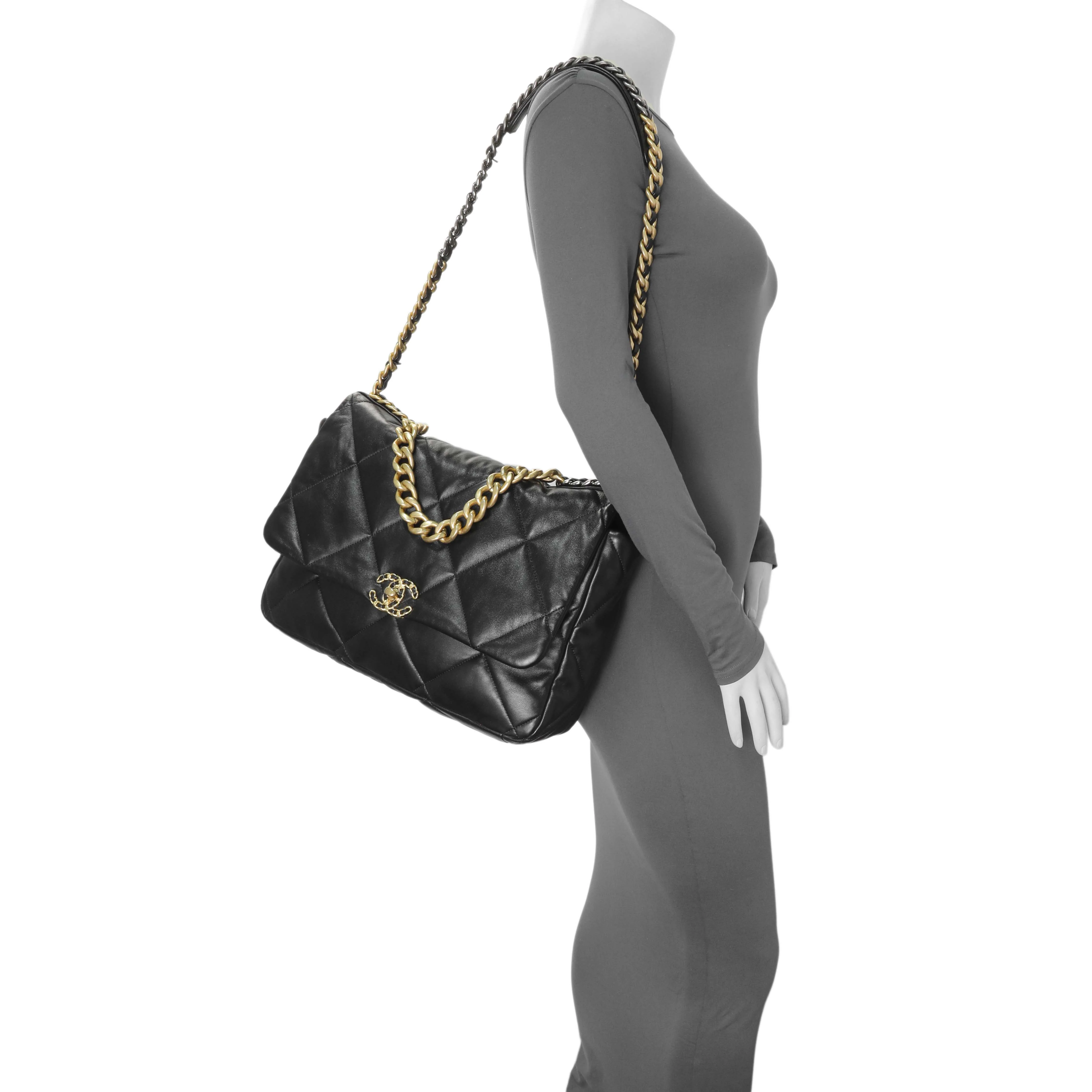 Chanel Black Lambskin Quilted Maxi Chanel 19 Flap - Image 11
