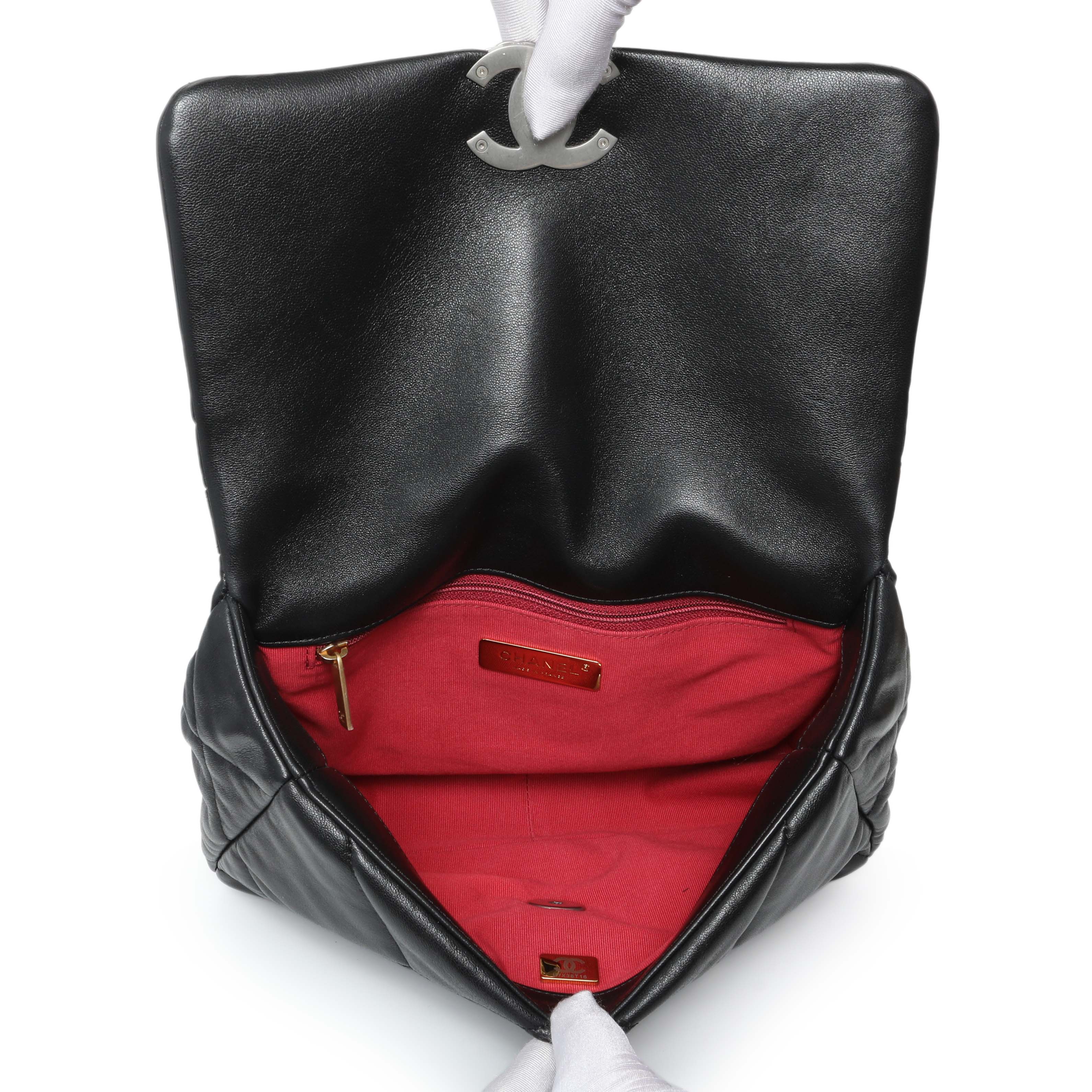 Chanel Black Lambskin Quilted Medium Chanel 19 Flap - Image 4