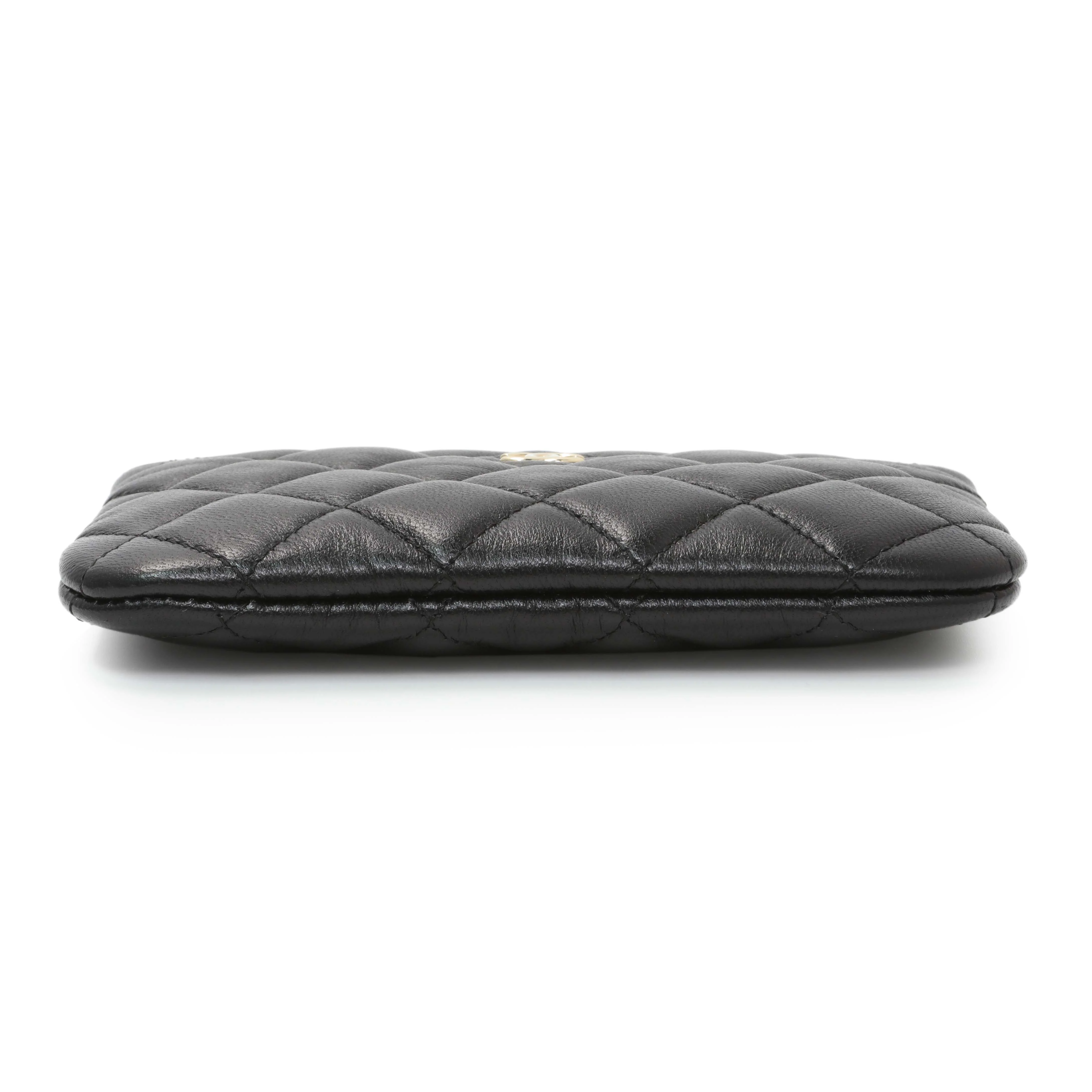 Chanel Black Lambskin Quilted Small Cosmetic Case - Image 3