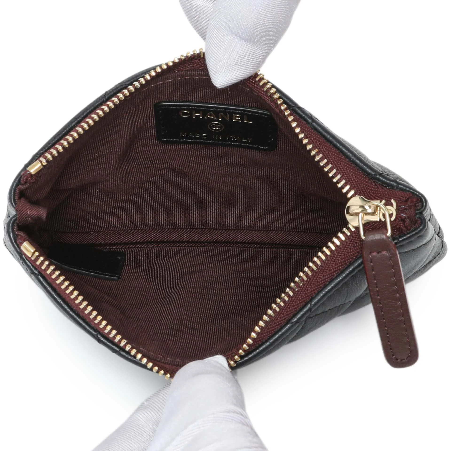 Chanel Black Lambskin Quilted Small Cosmetic Case - Image 4